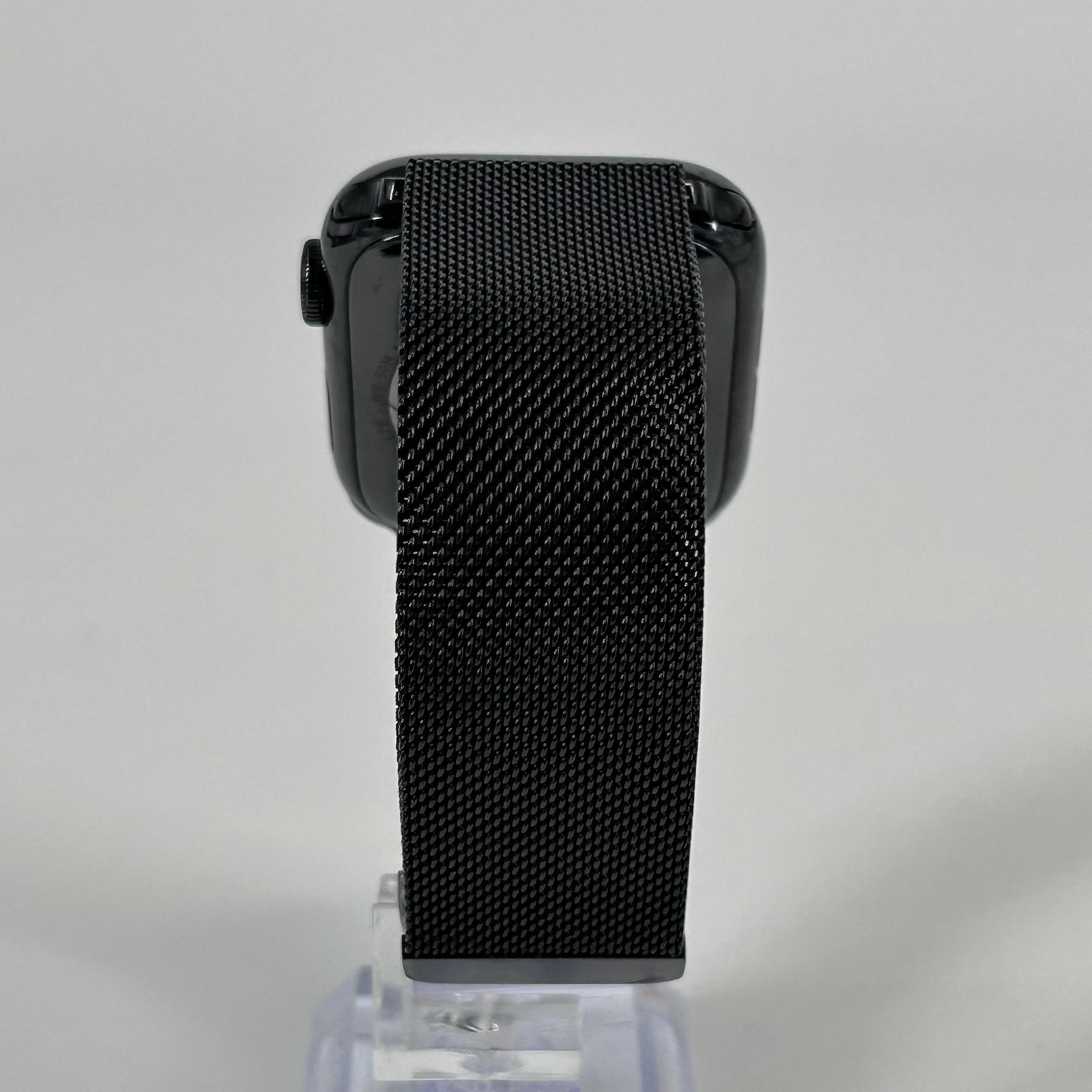 Apple Watch (Series 5) 44mm Black Stainless Steel (LTE) w/ Milanese Loop – 7/10