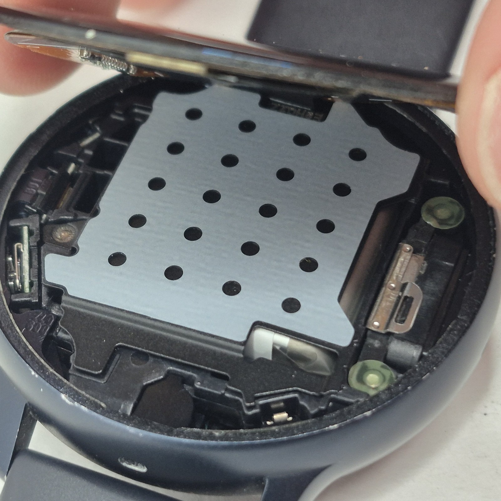 Samsung Galaxy Watch Active 2 SM-R820 40mm *For Parts Only* READ