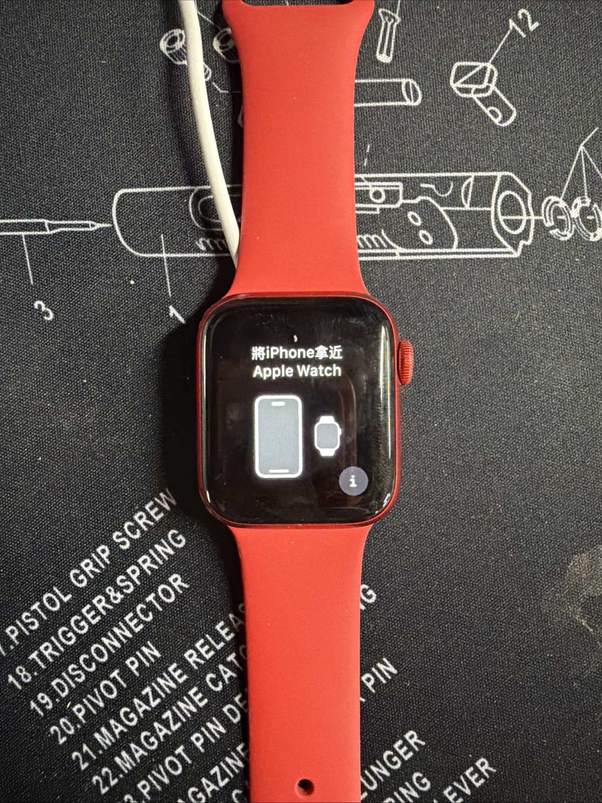 Apple Watch Series 6 40mm Product RED GPS WiFi Bluetooth M00A3LL/A
