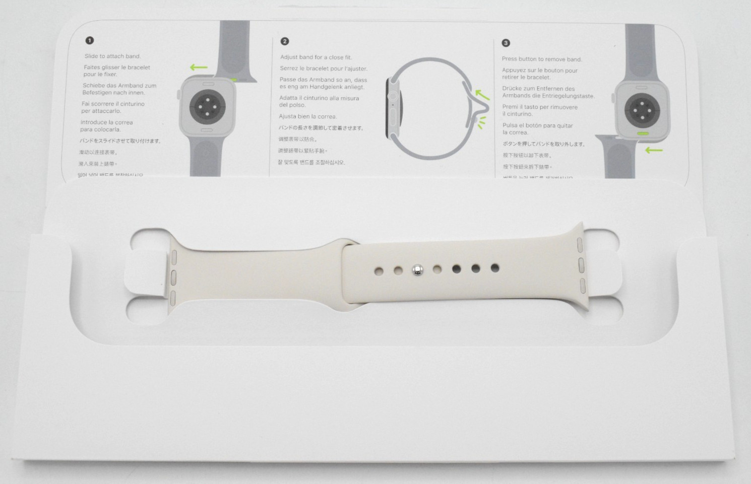 Apple Watch SE 2nd Gen 40mm Starlight Aluminum Case & Sport Band S/M MXEF3LL/A