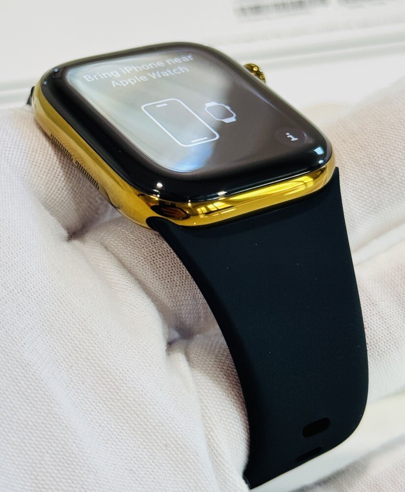 Custom Anodized Bright Gold 46MM Apple Watch SERIES 10 Gold Plated S Band Pin
