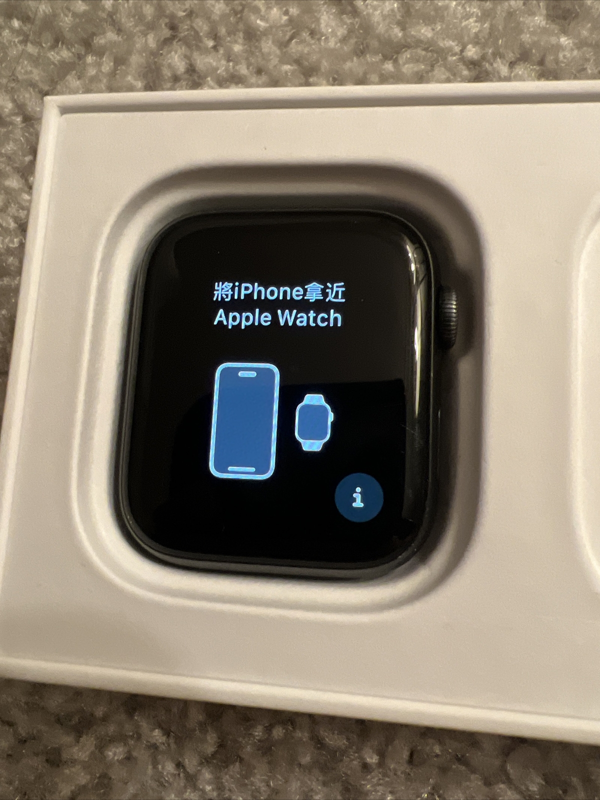 Apple Watch Series 5 44mm Space Gray Black Sport Bands – 75% Batt Cap READ DESC