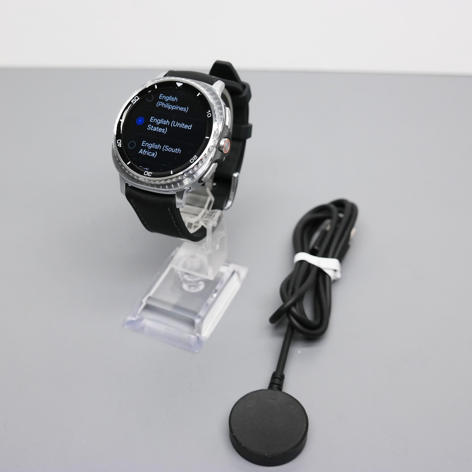Samsung Galaxy Watch8 Classic SM-L505U 46mm LTE Stainless Steel – Black