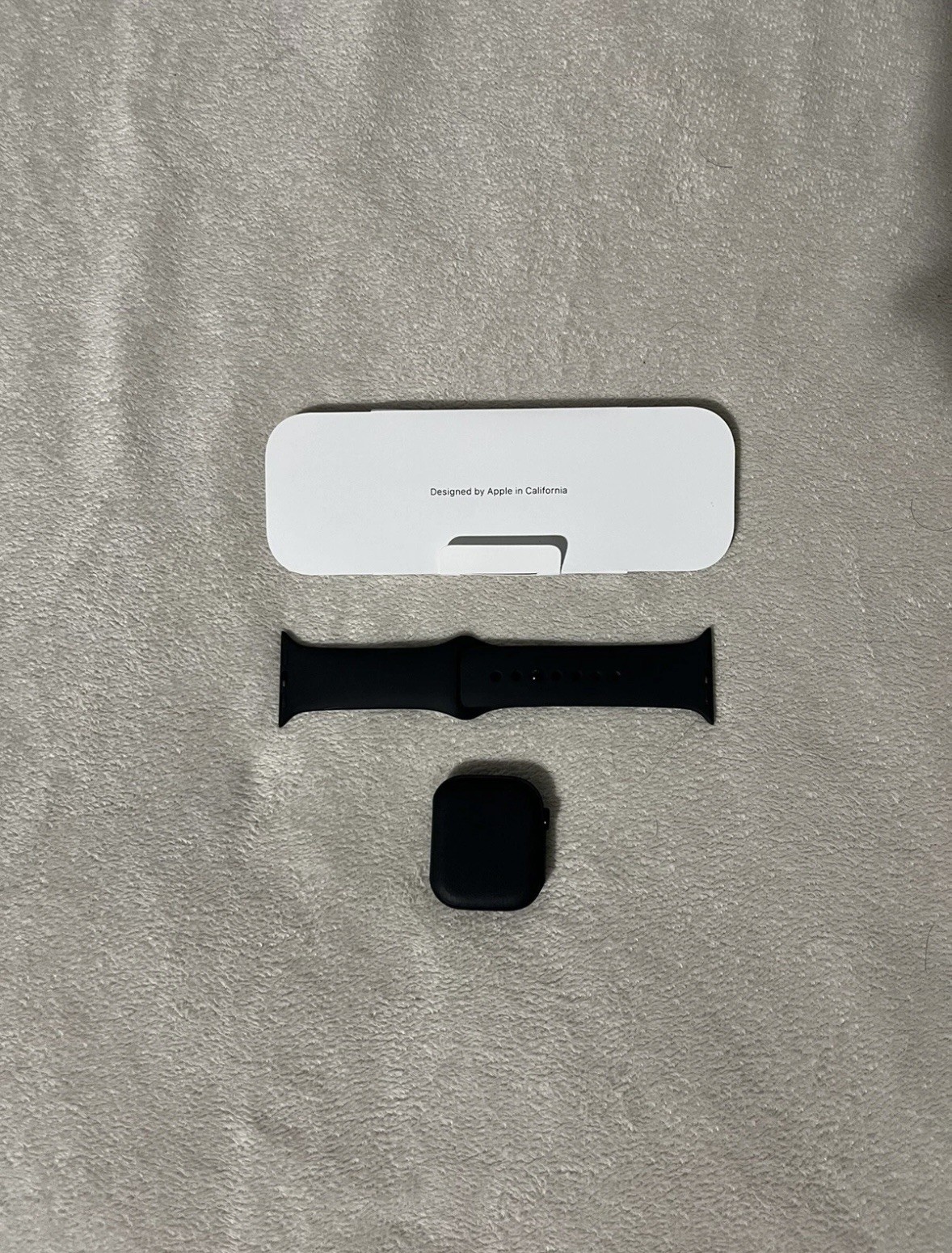 Apple Watch Series 10 42mm GPS Jet Black w/ Black Band