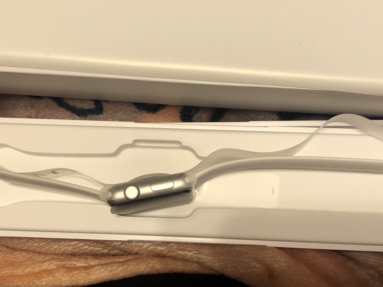 Apple Watch Sport 42mm Aluminum Case Sport Band Smart Watch – (MJ3N2LL/A)