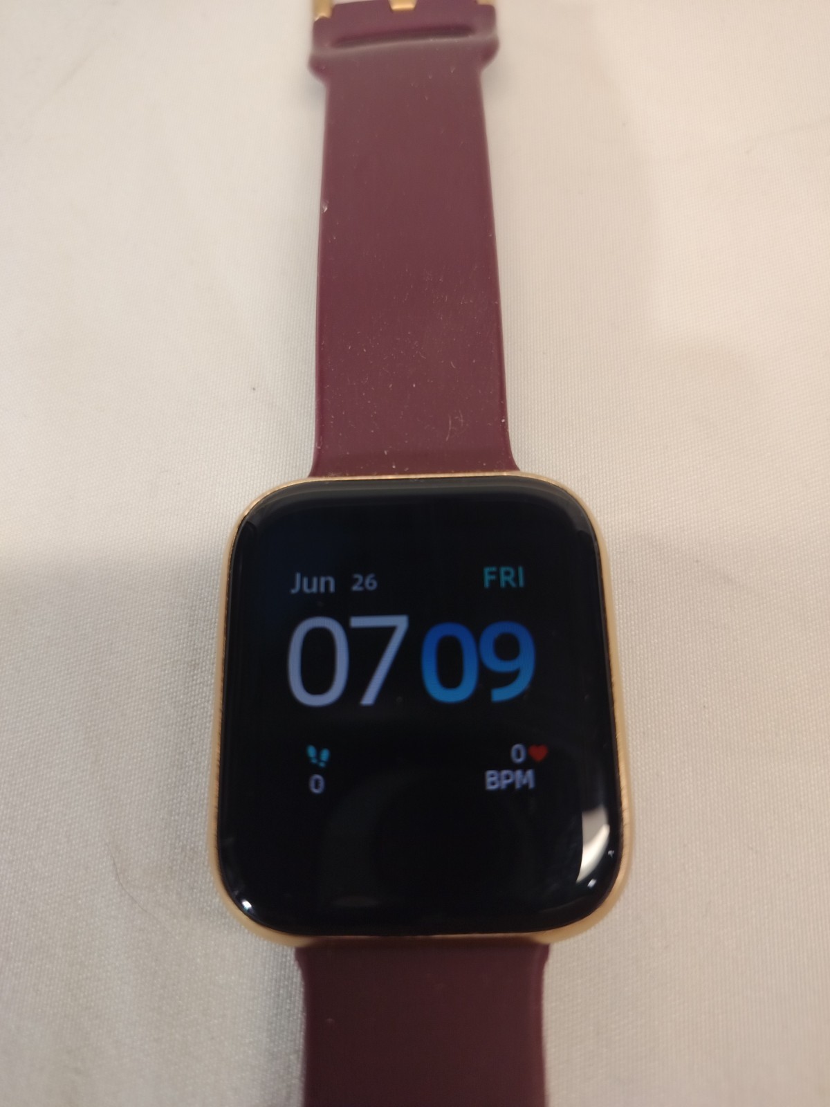 iTouch Air 3 Smartwatch With Charging Stand