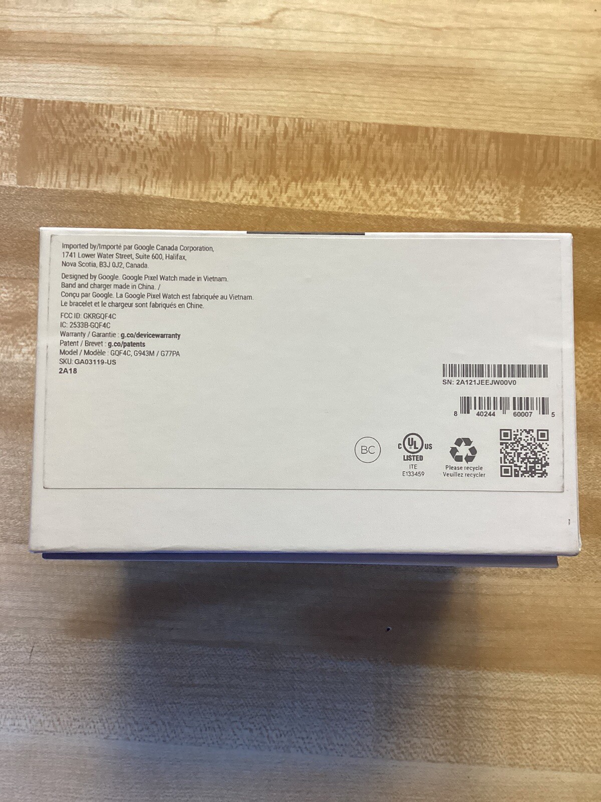 Google Pixel Watch LTE Matte Black Stainless Steel (GQF4C) [SCRATCHED SCREEN]
