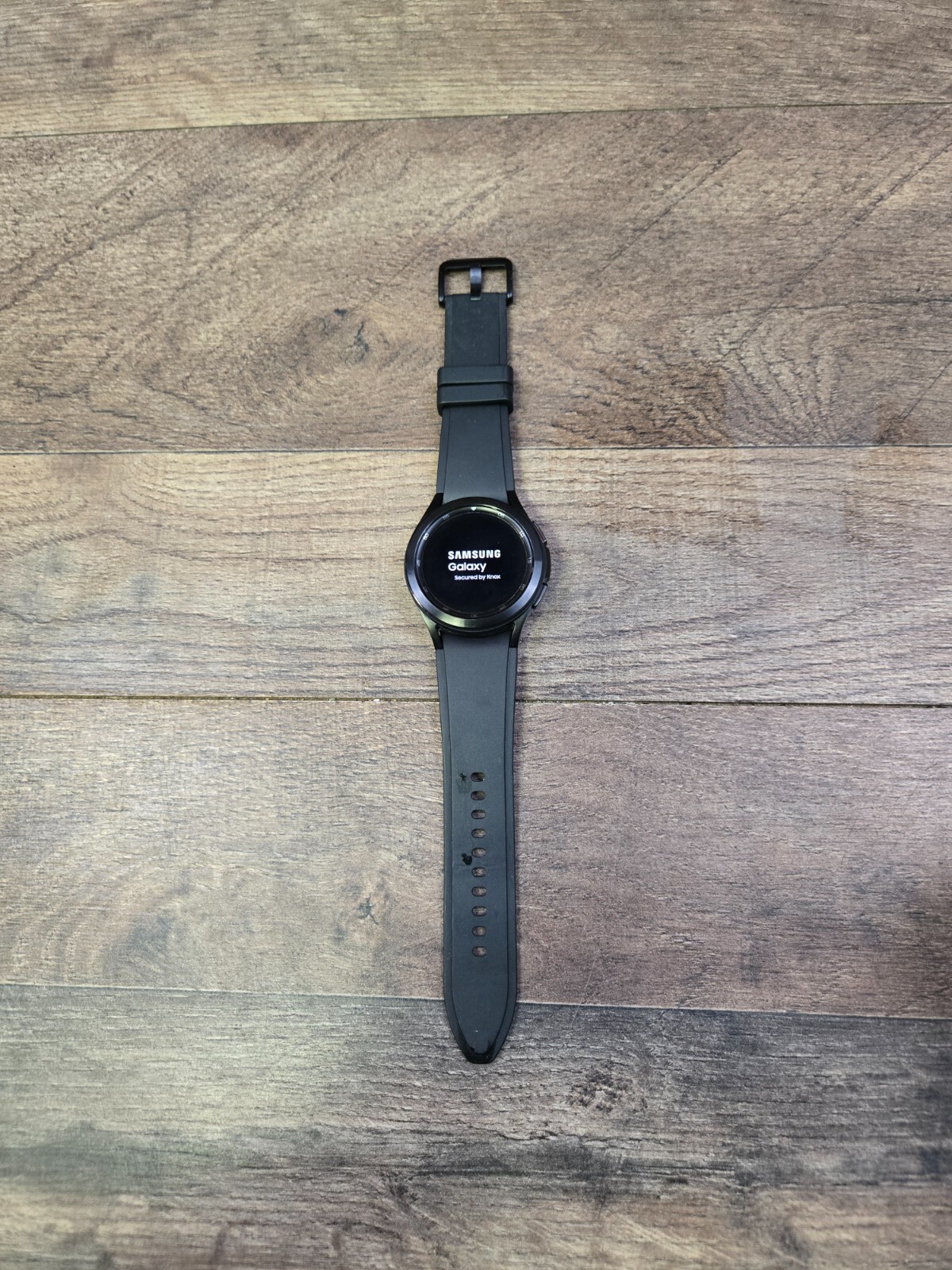 Samsung Galaxy Watch4 Classic SM-R895U 42mm LTE