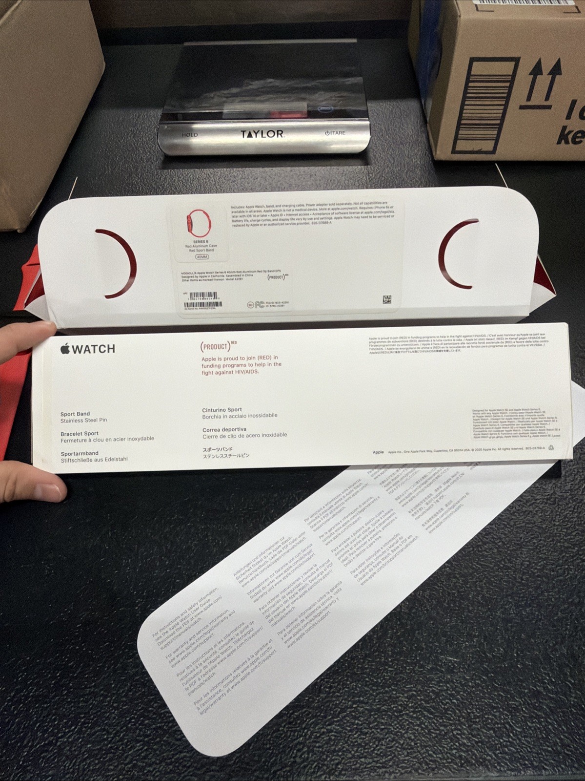 Apple Watch Series 6 40mm Product RED GPS WiFi Bluetooth M00A3LL/A
