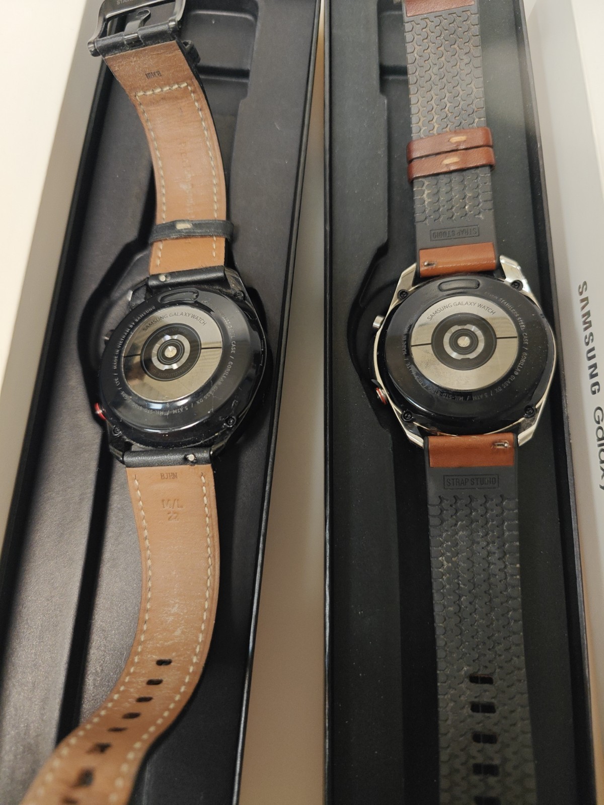 Samsung Galaxy Watch 3 Bluetooth 45mm Stainless Steel & Mystic Black 2 Total