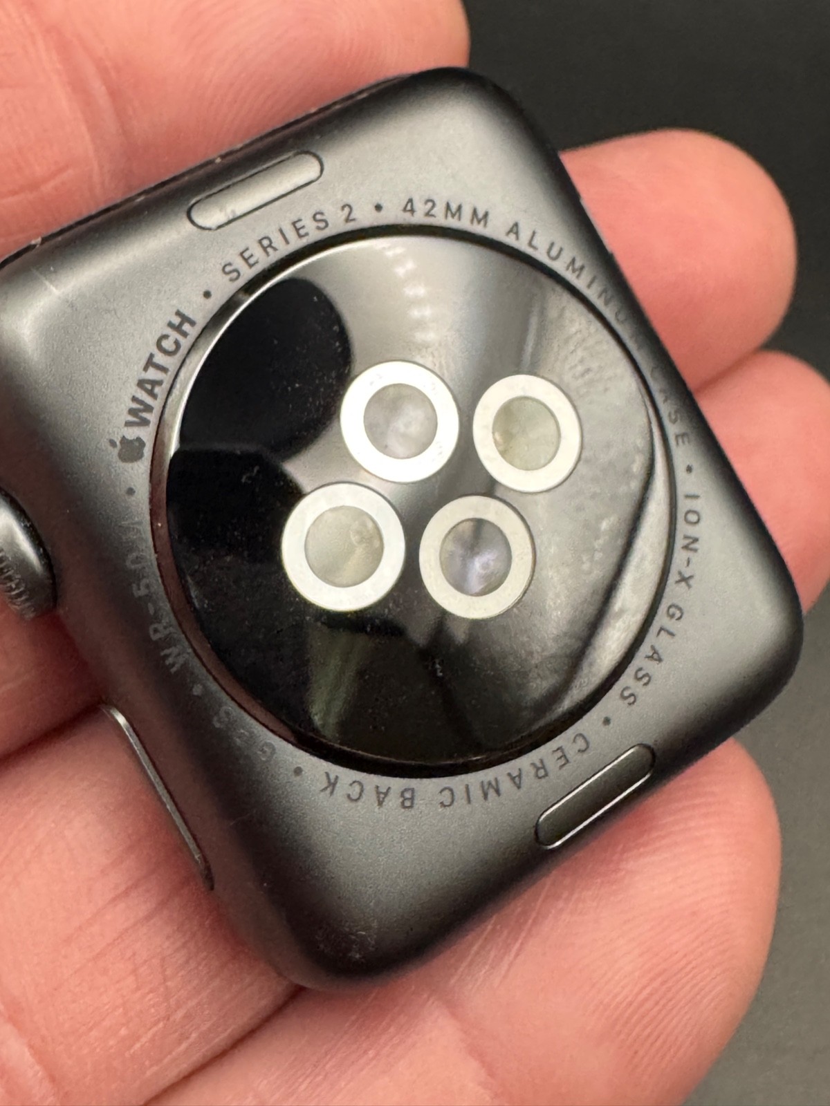 Apple Watch Series 2 42mm Space Gray GPS – No Band
