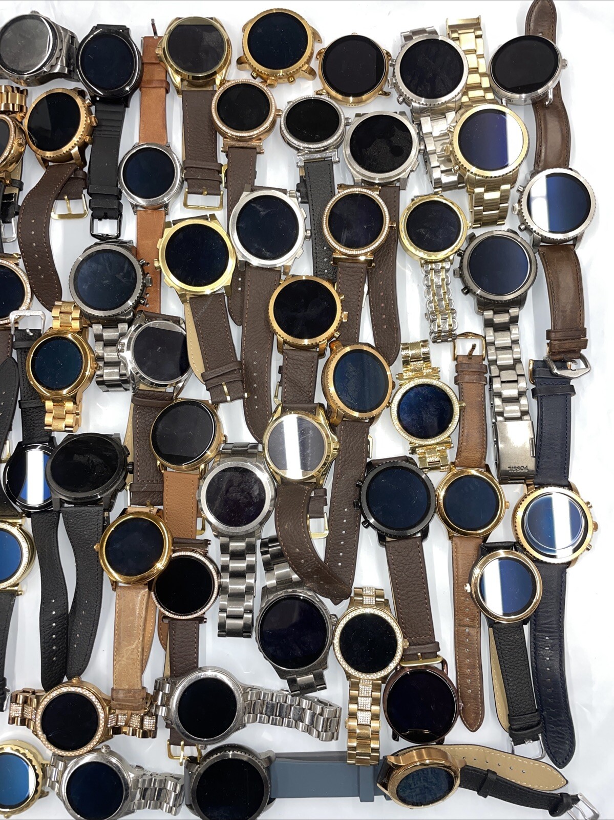 Wholesale watch lot of Fossil/Michael Kors Gen 3 Smart Watch Qty 100 Sku LAN24