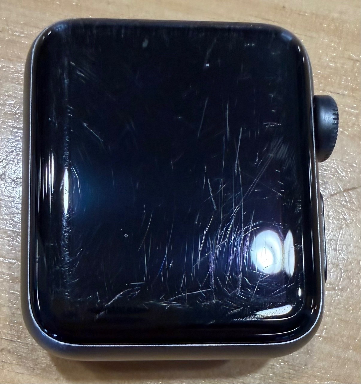 Apple Watch Series 3 38 mm Space Gray Aluminum Case