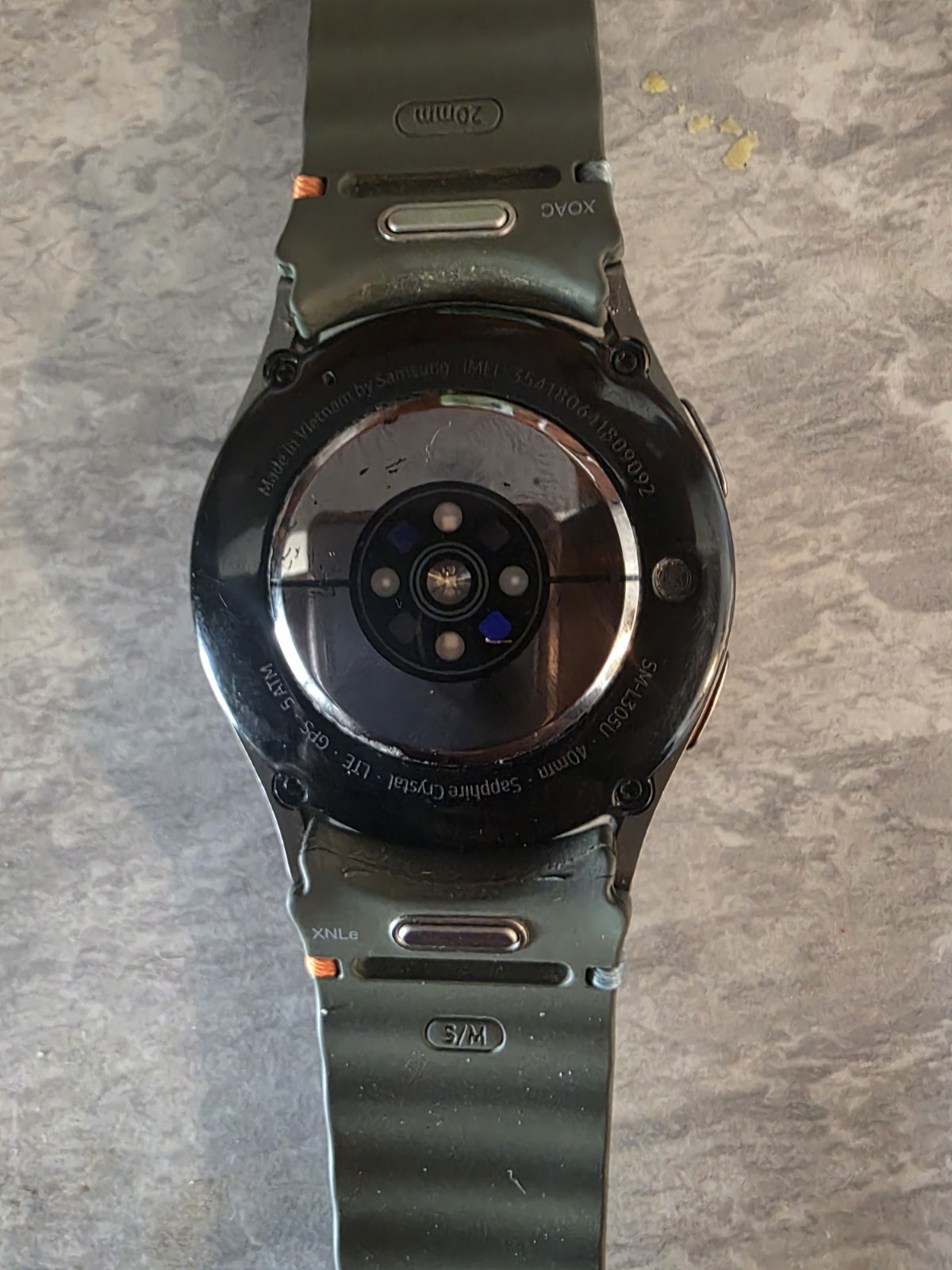 Samsung Galaxy Watch 7 40mm Black Aluminum LTE GPS AMOLED Green Silicone Band