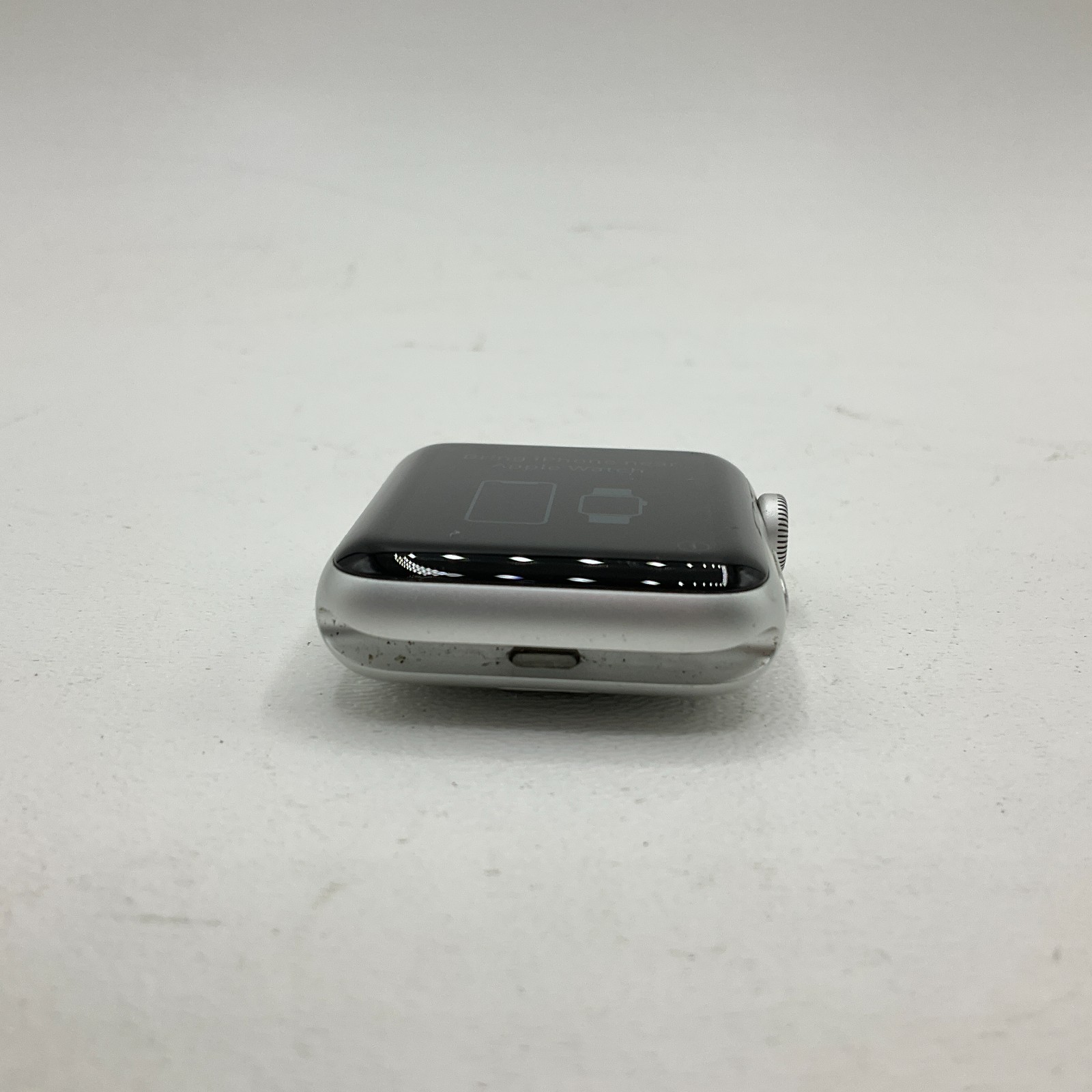 Apple Watch Series 2 GPS 42MM Silver Aluminum Case A1758 with Strap