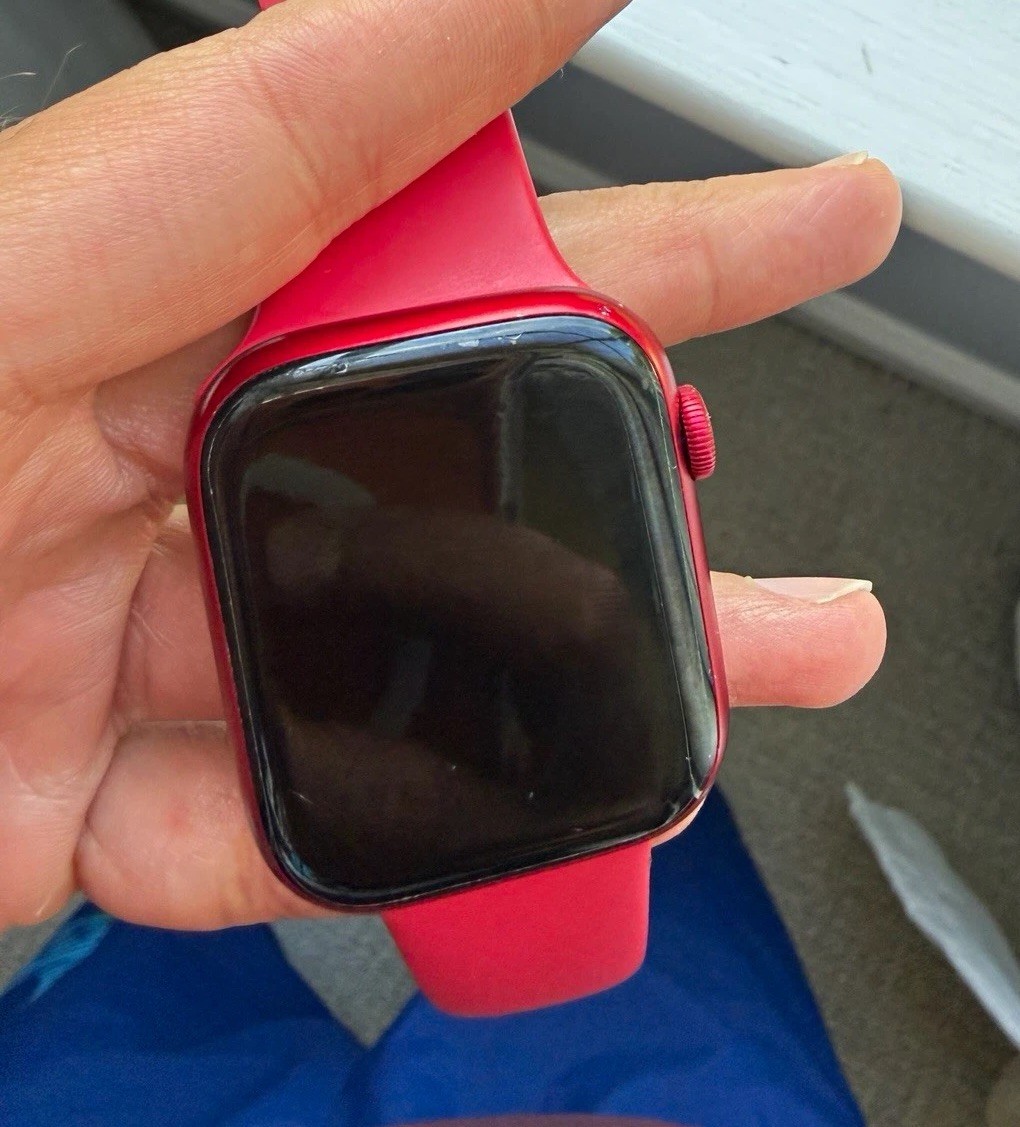 Apple Watch Series 7 45mm Cellular + GPS Product Red