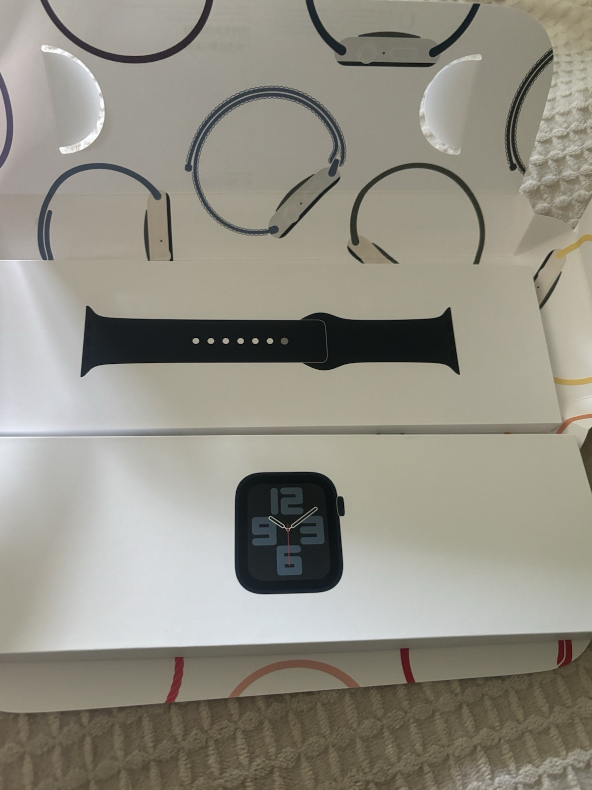 Apple Watch SE 2nd Gen 44mm GPS Midnight Case Sport Band M/L MRE93CL/A 2023