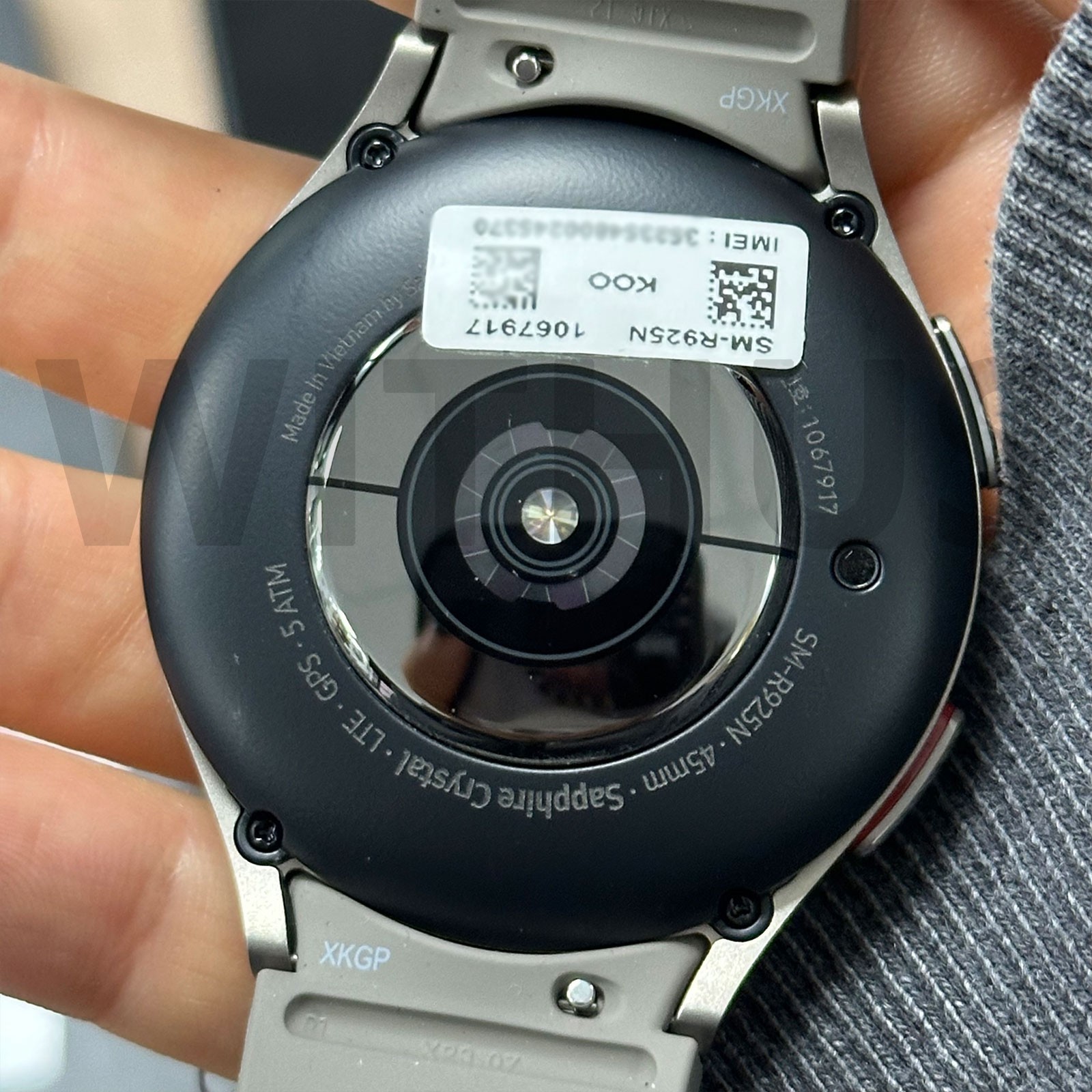 [CLEARANCE]SAMSUNG Galaxy Watch5 Pro 45mm SM-R920N Titanium Smartwatch Bluetooth