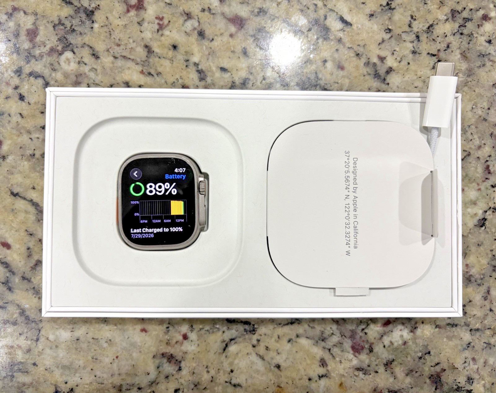 Apple Watch Ultra 2, 49mm (GPS & Cellular) Titanium White Ocean Band, Extra Band