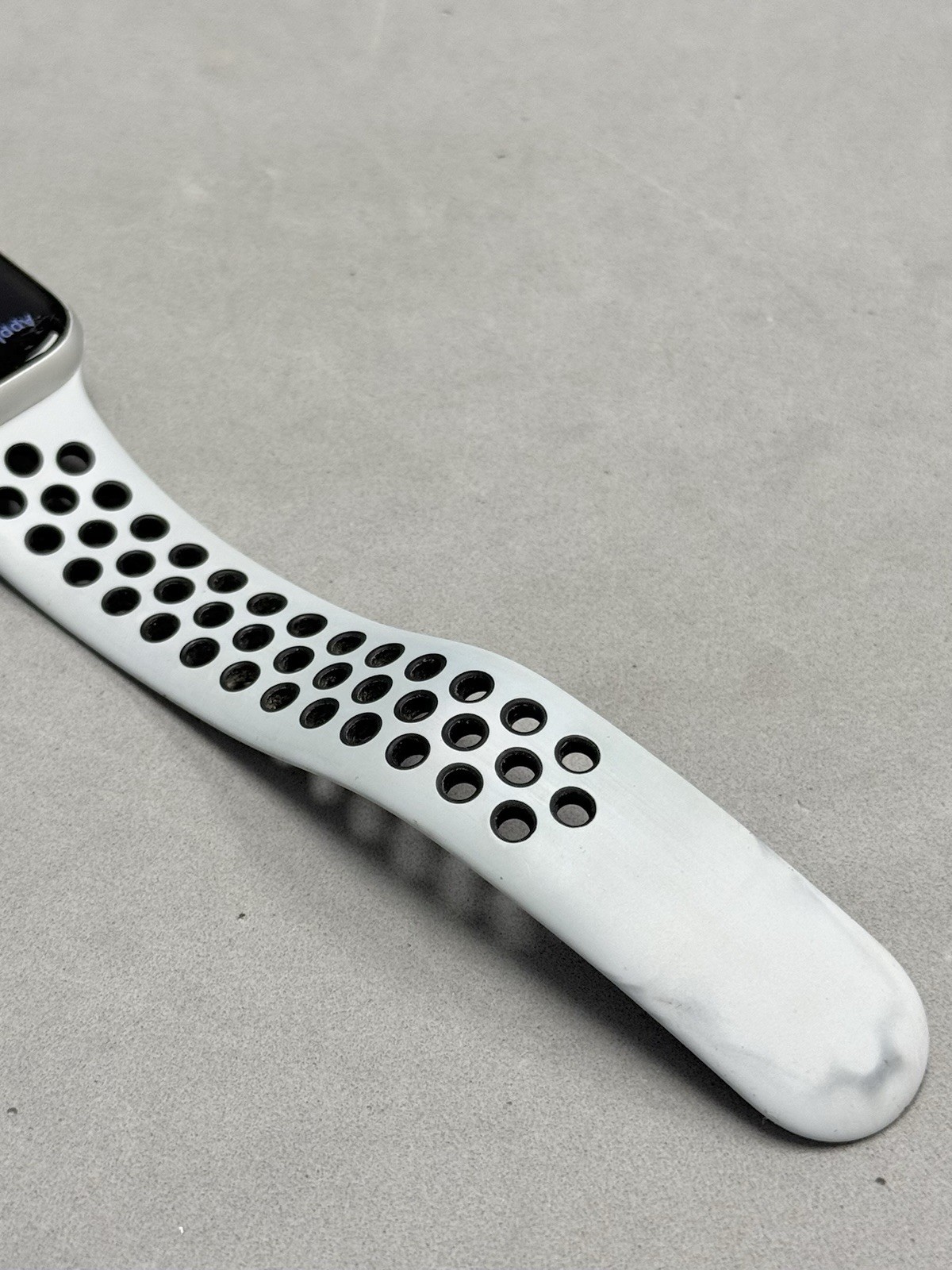 Apple Watch SE (40mm) Nike Edition GPS – Silver Aluminum