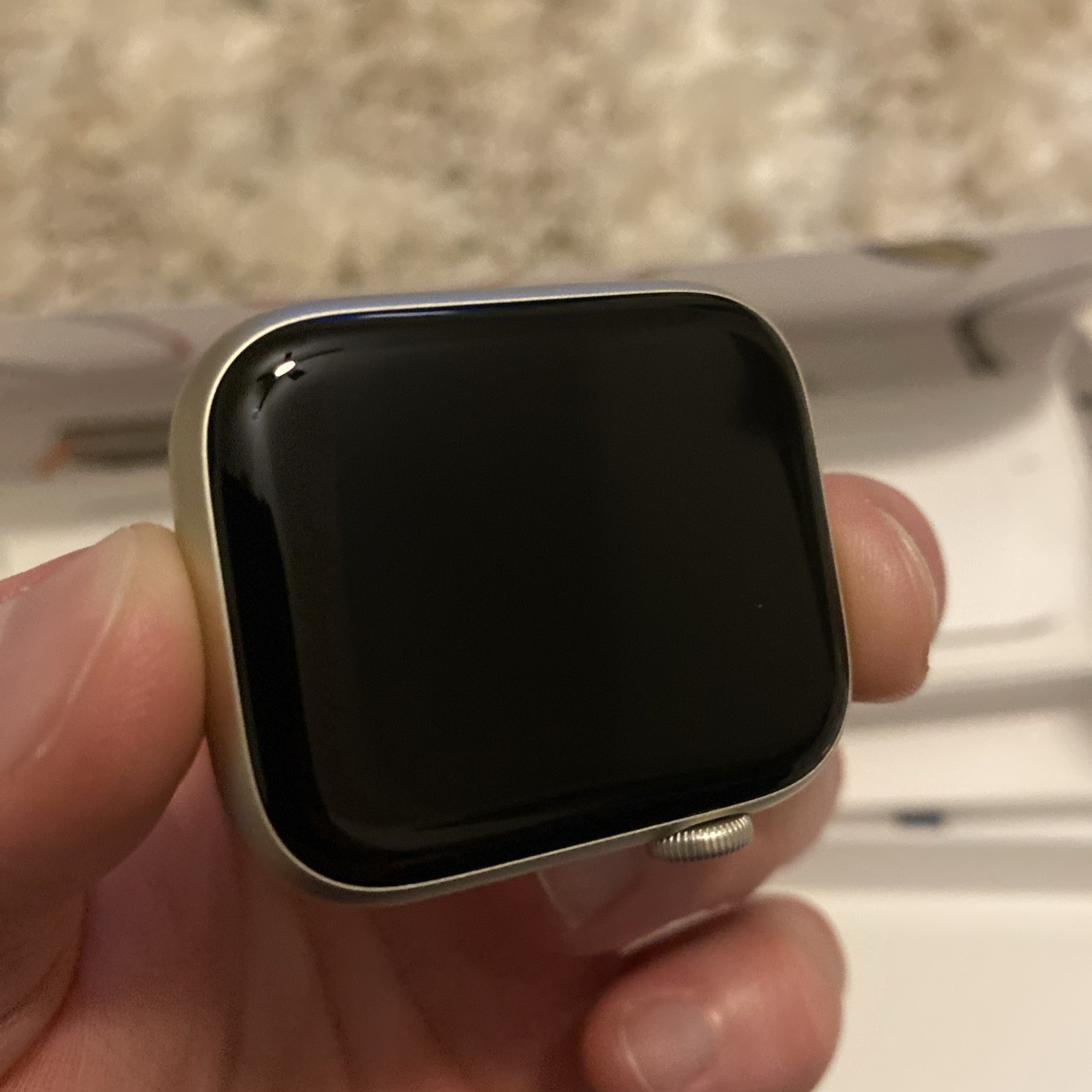 NIB Apple Watch Series 7 GPS 45mm Starlight Aluminum Case with Starlight Band