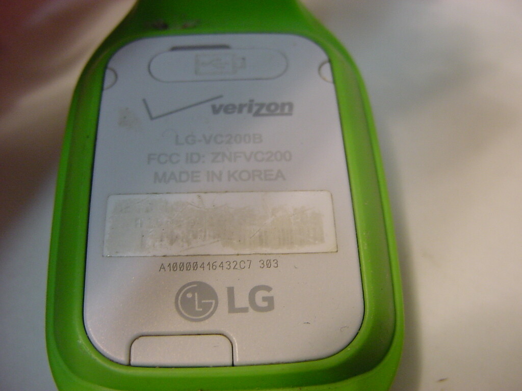 (4) LG SMART WATCHES – LG-VC200 LG-VC200B