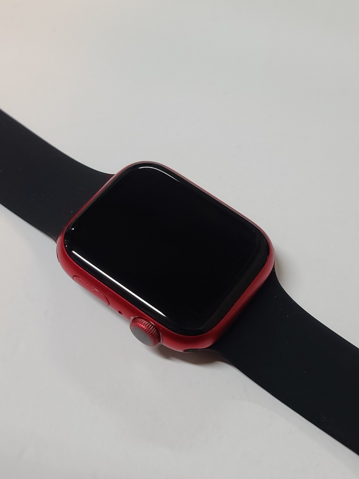Apple Watch Series 8 ,45mm,GPS +LTE, Red :SW142