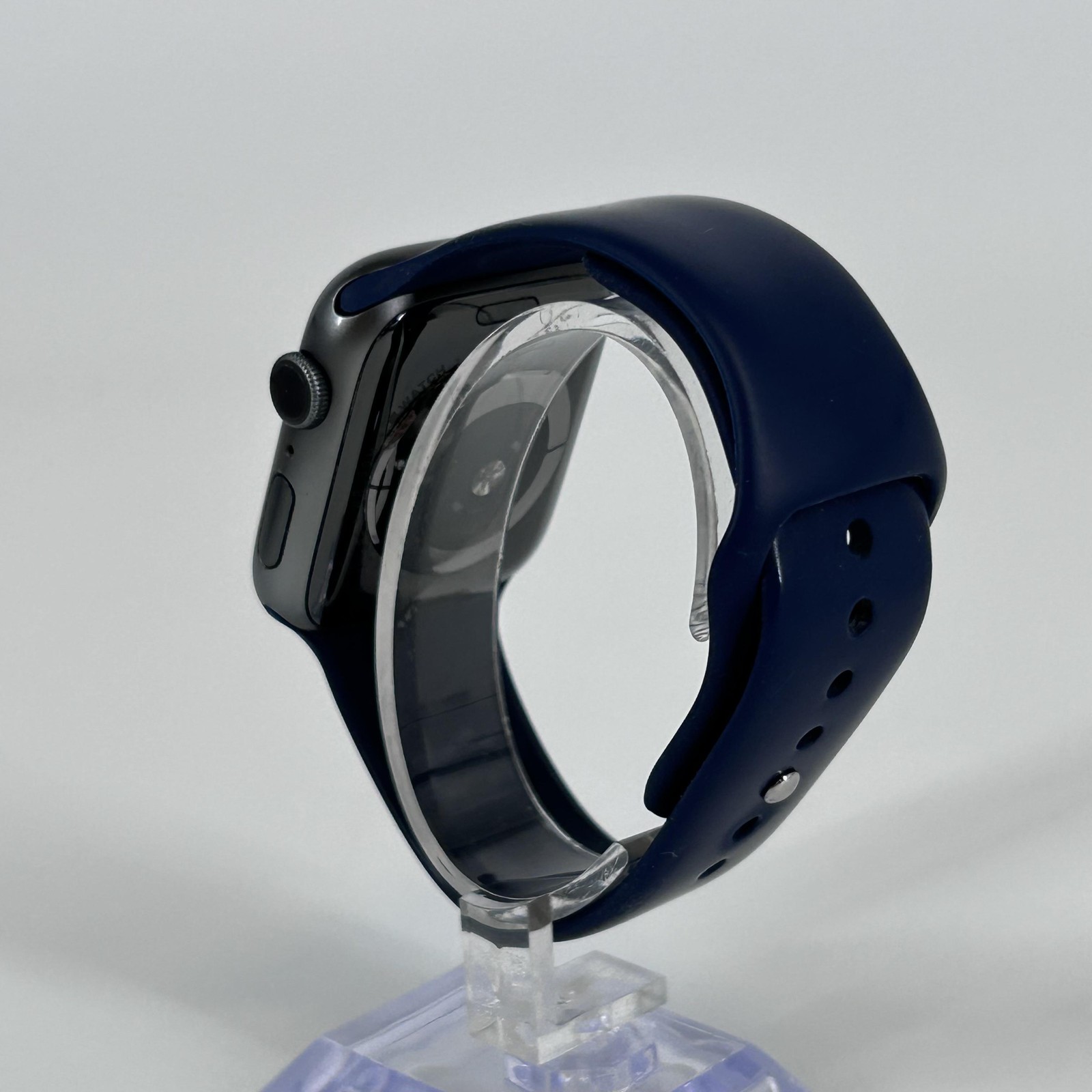 Apple Watch (Series 5) 44mm Black Aluminum (GPS) w/ Blue Sport – Fair