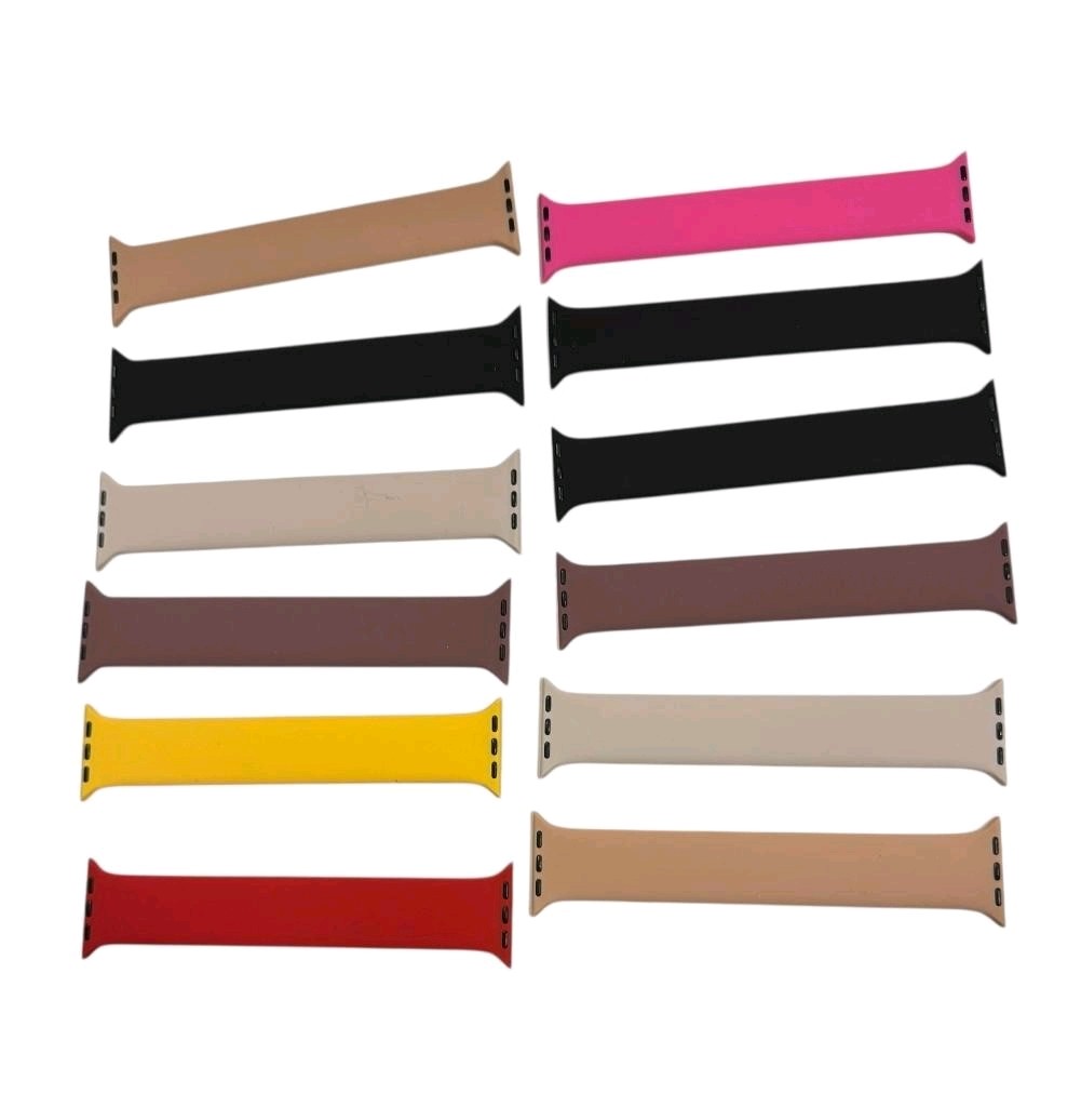 Lot of 10 smartwatch strap, made of flexible, waterproof silicone.