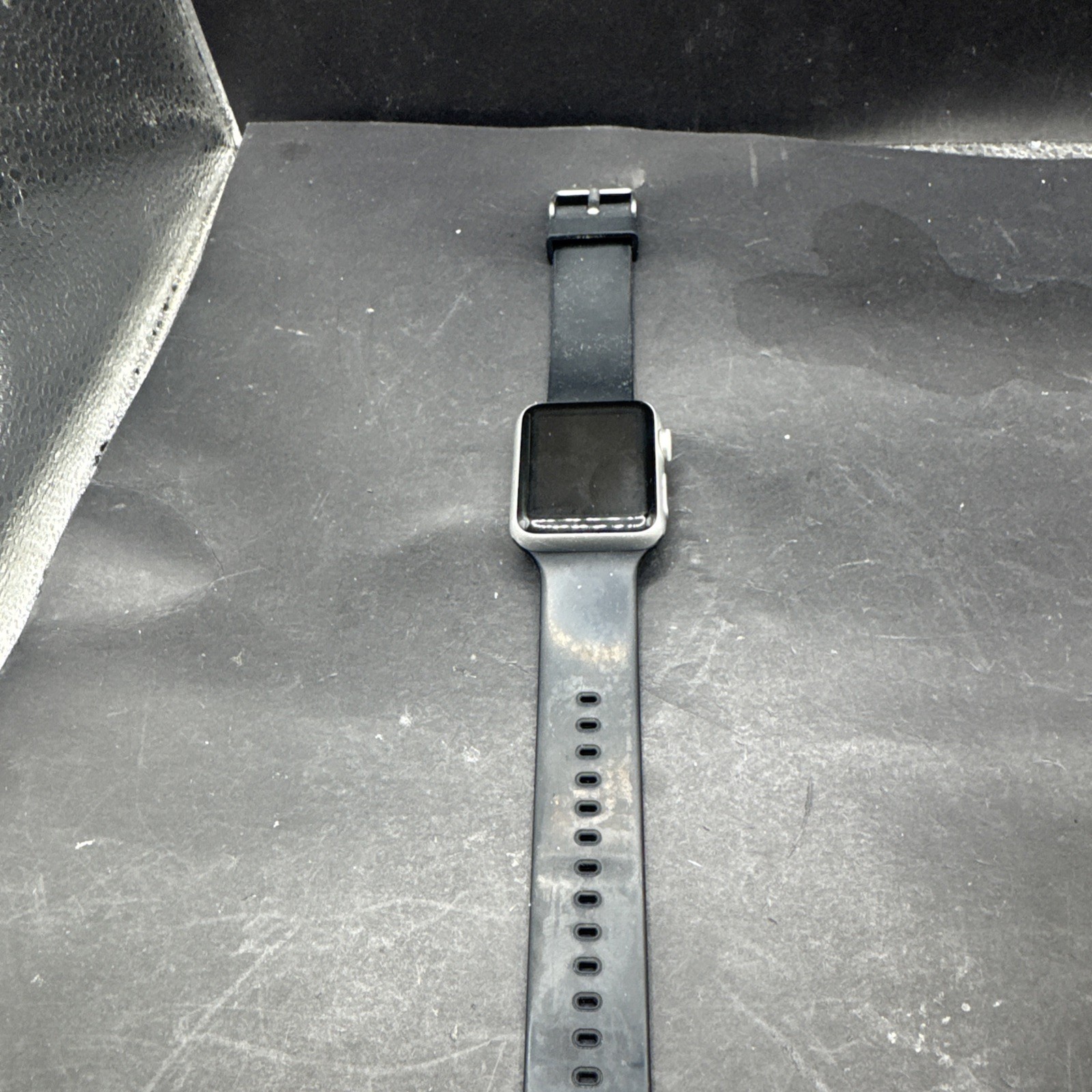 Apple Watch Sport 38mm Space Gray Aluminum 7000 Series As-is