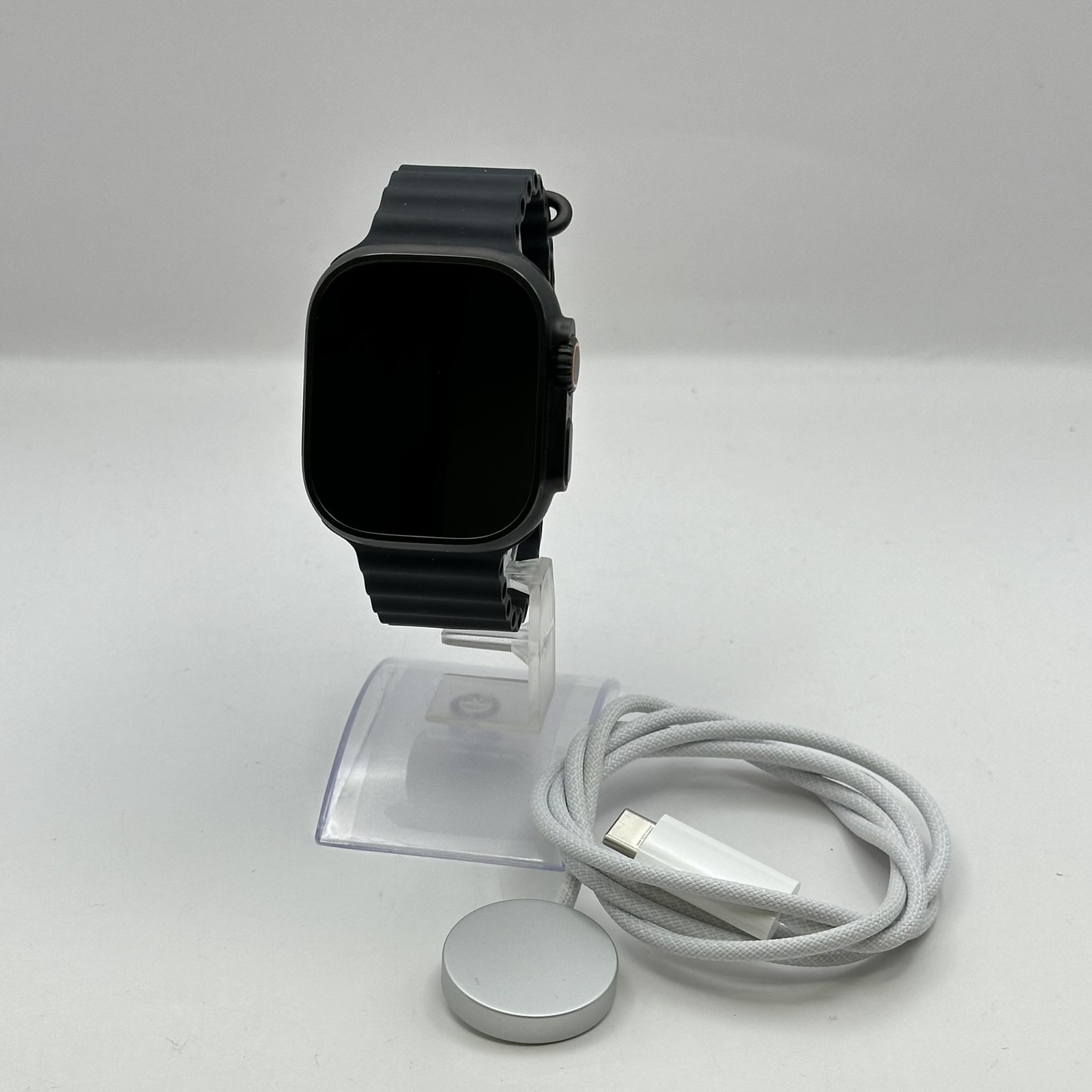 Apple Watch (Ultra 2) 49mm Black Titanium (LTE) w/ Black Ocean Band – Excellent