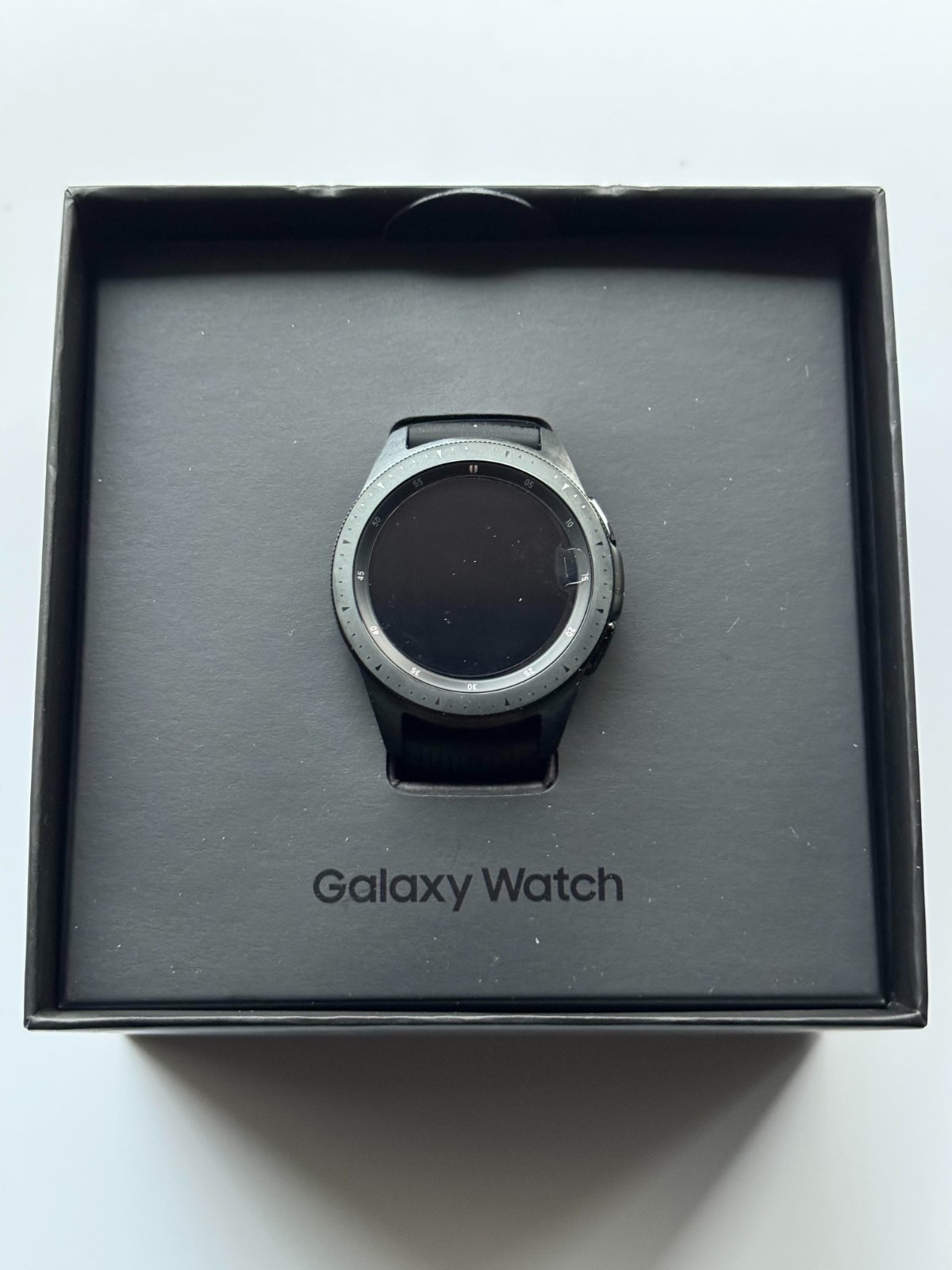 Brand New – Dead Battery -Samsung Galaxy SM-R810 42mm Midnight Black Smart Watch