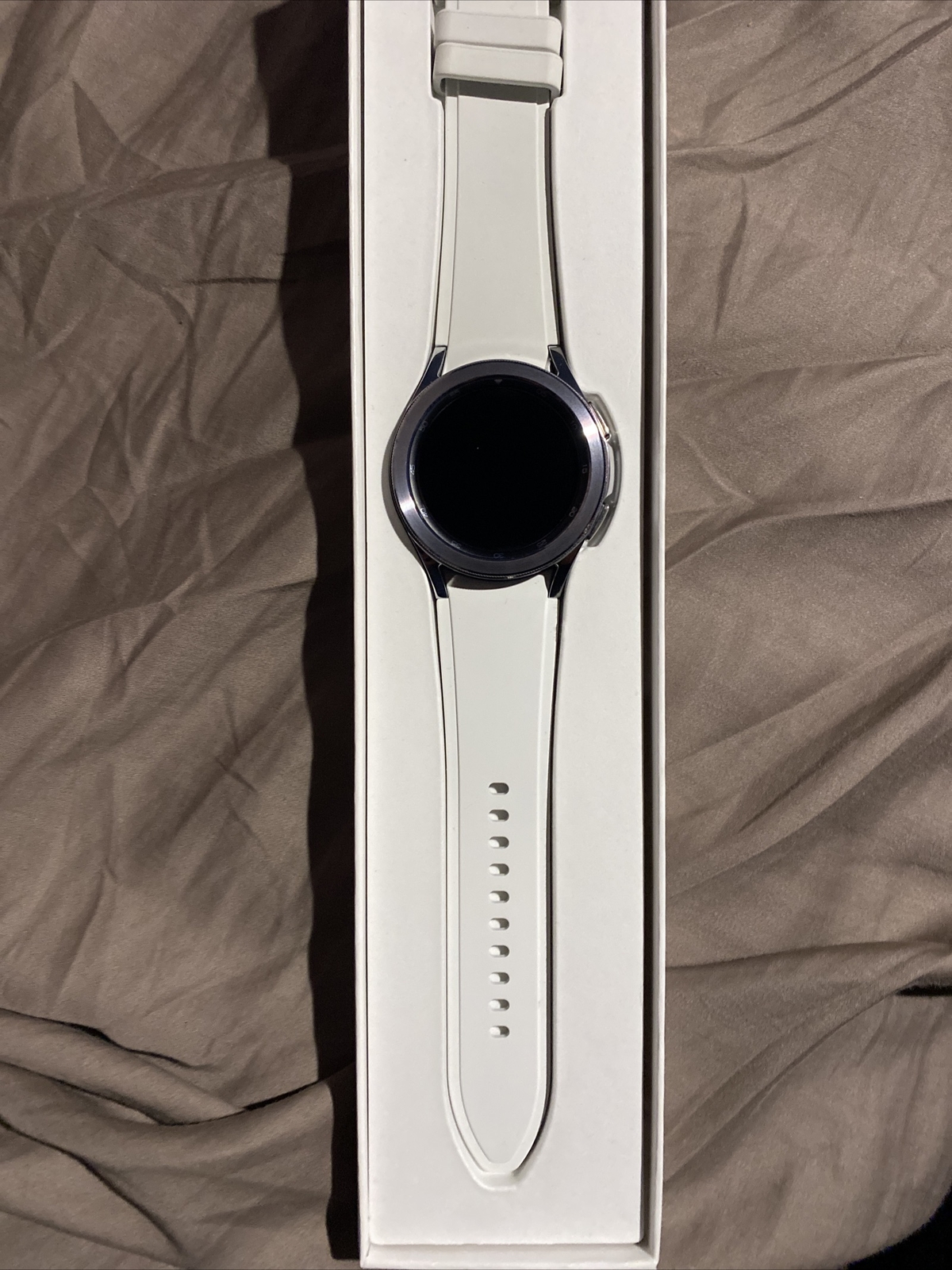Samsung Galaxy Watch4 Classic SM-R880 42mm Stainless Steel Case with Ridge-Sport