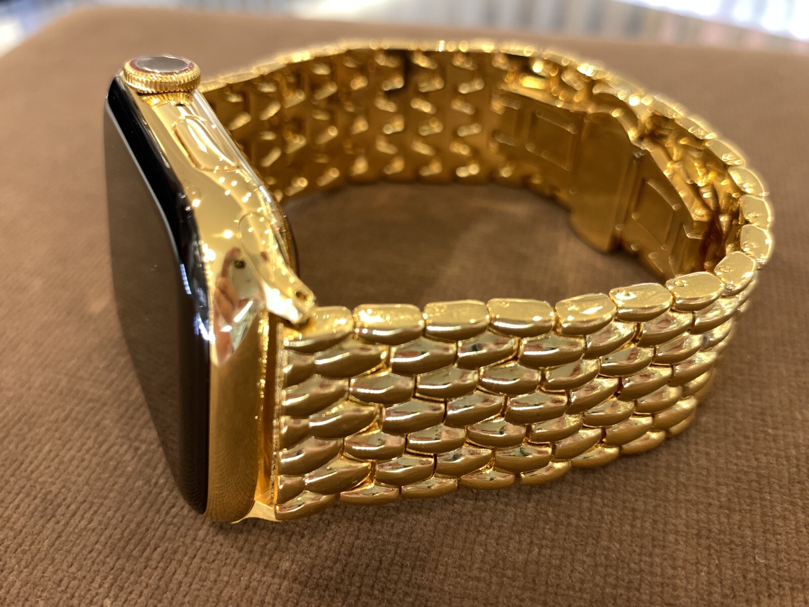 Custom 44mm Apple Watch Series 5 Stainless Steel 24K Gold Plated GPS+LTE