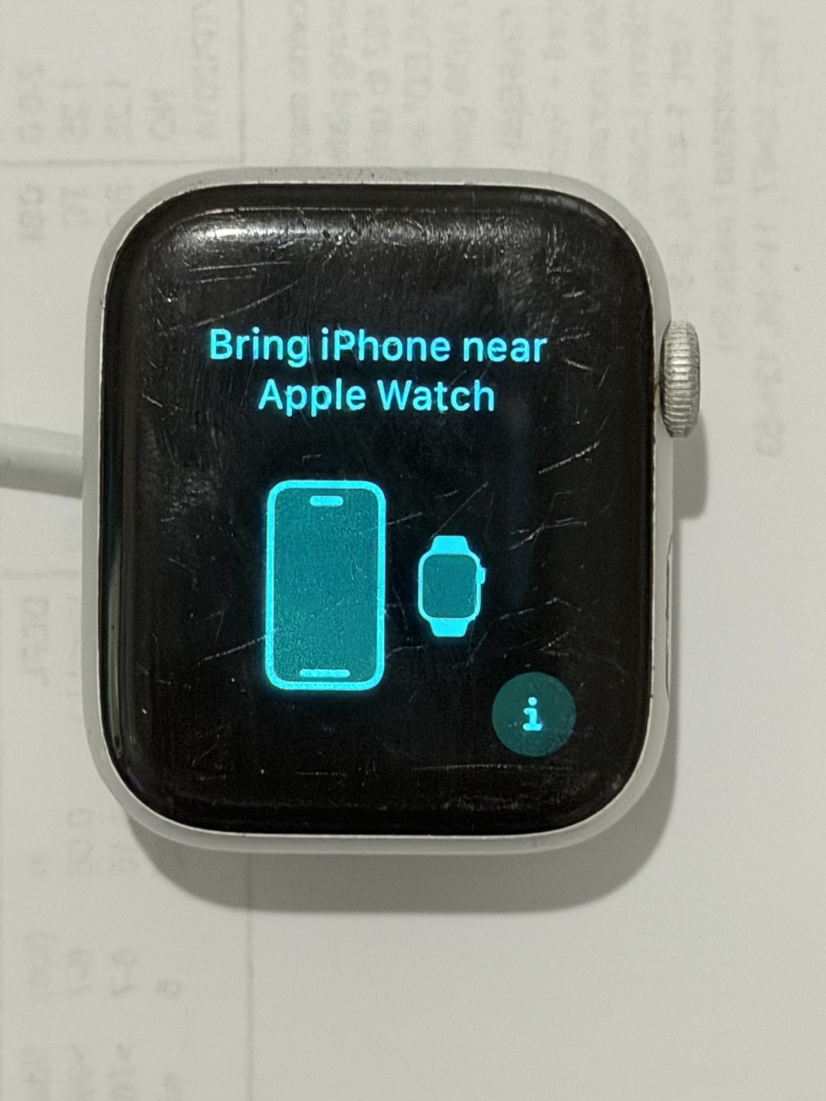 Apple Watch Series 4 A1978 44mm GPS Silver Aluminum Case in Original Apple Box