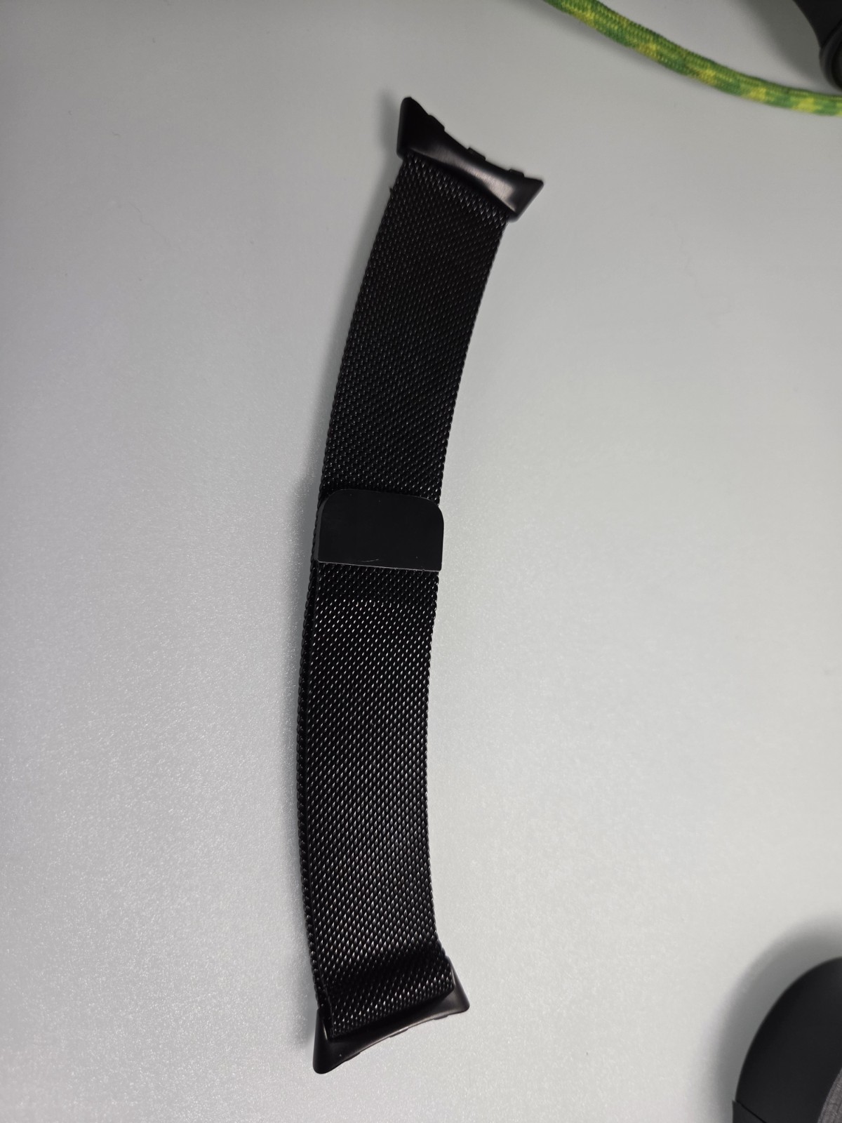 Google Pixel Watch 1st gen ( +Amzpas Mesh Black Wrist Strap,complimentary usb-c)
