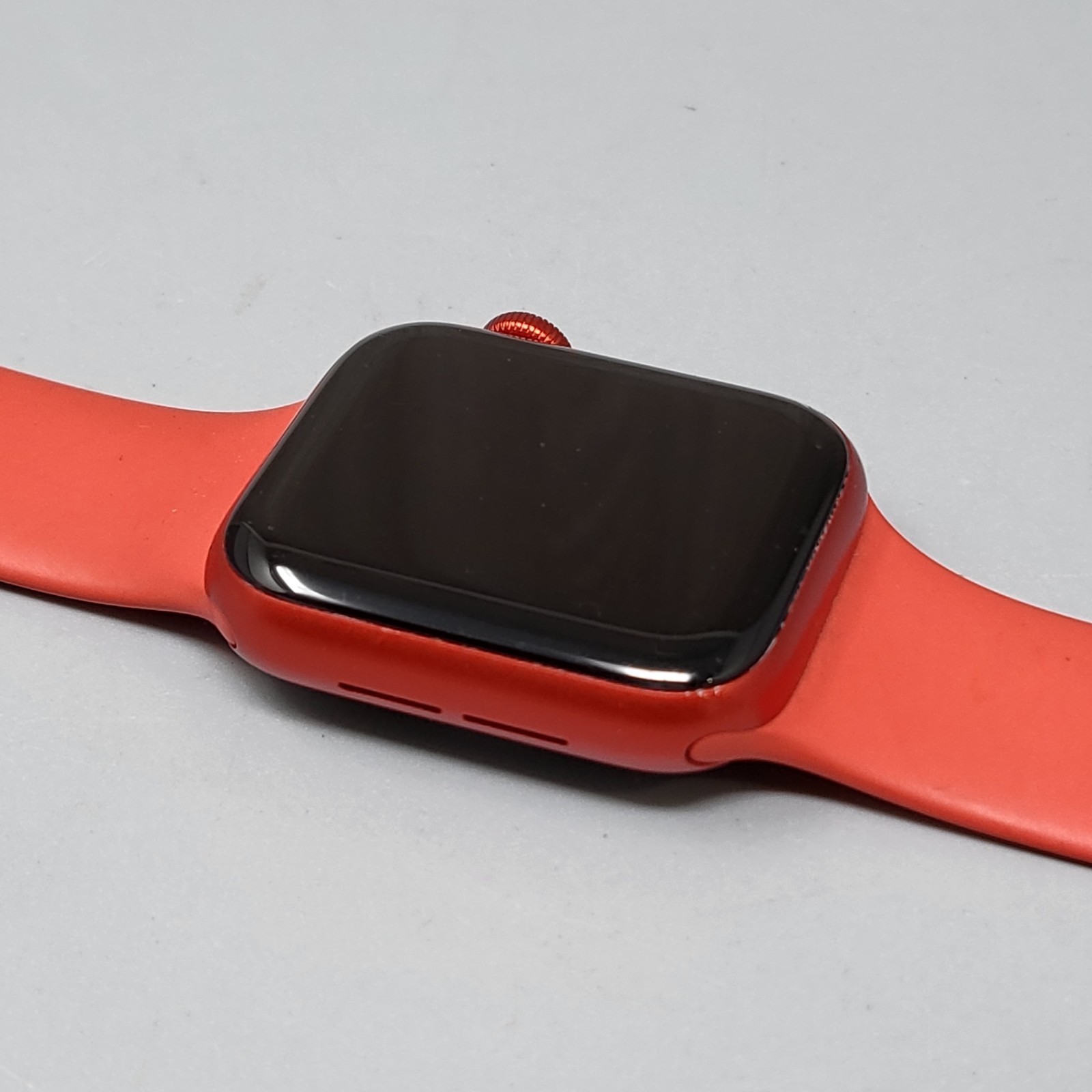 Apple Watch Series 6 40mm (PRODUCT) RED GPS + Cellular Good Condition