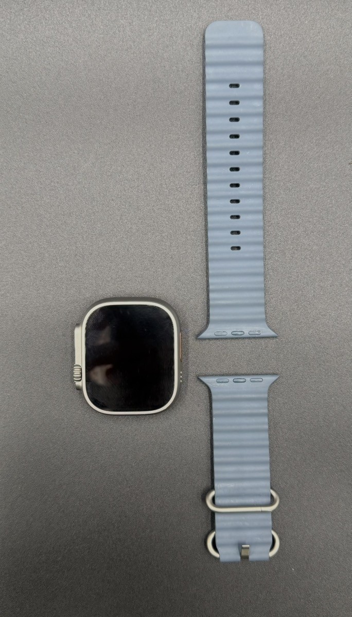 Apple Watch Ultra 49mm Titanium Case with Ocean Band (J05025670)