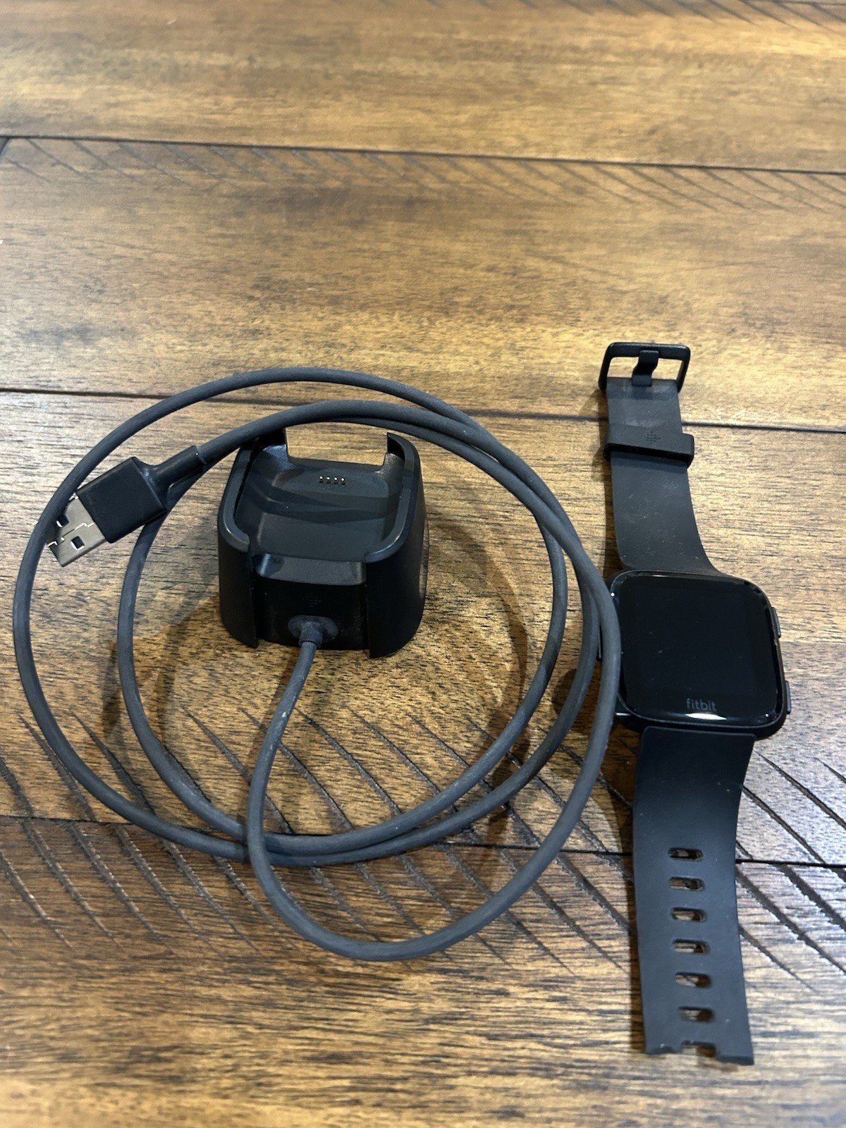 Fitbit Versa 2 40mm Black Silicone Band Smartwatch Bluetooth 4GB