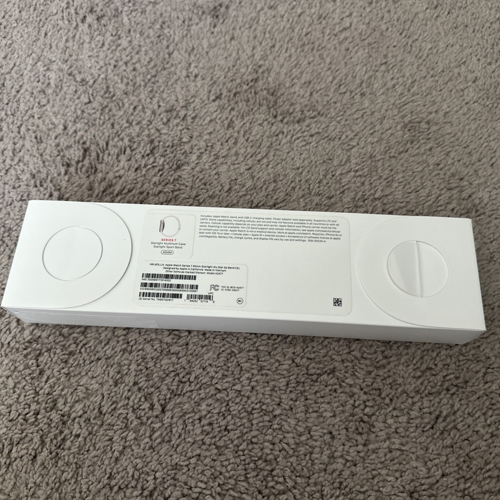 Apple Watch Series 7 45mm Aluminum Case with Sport Band – Starlight