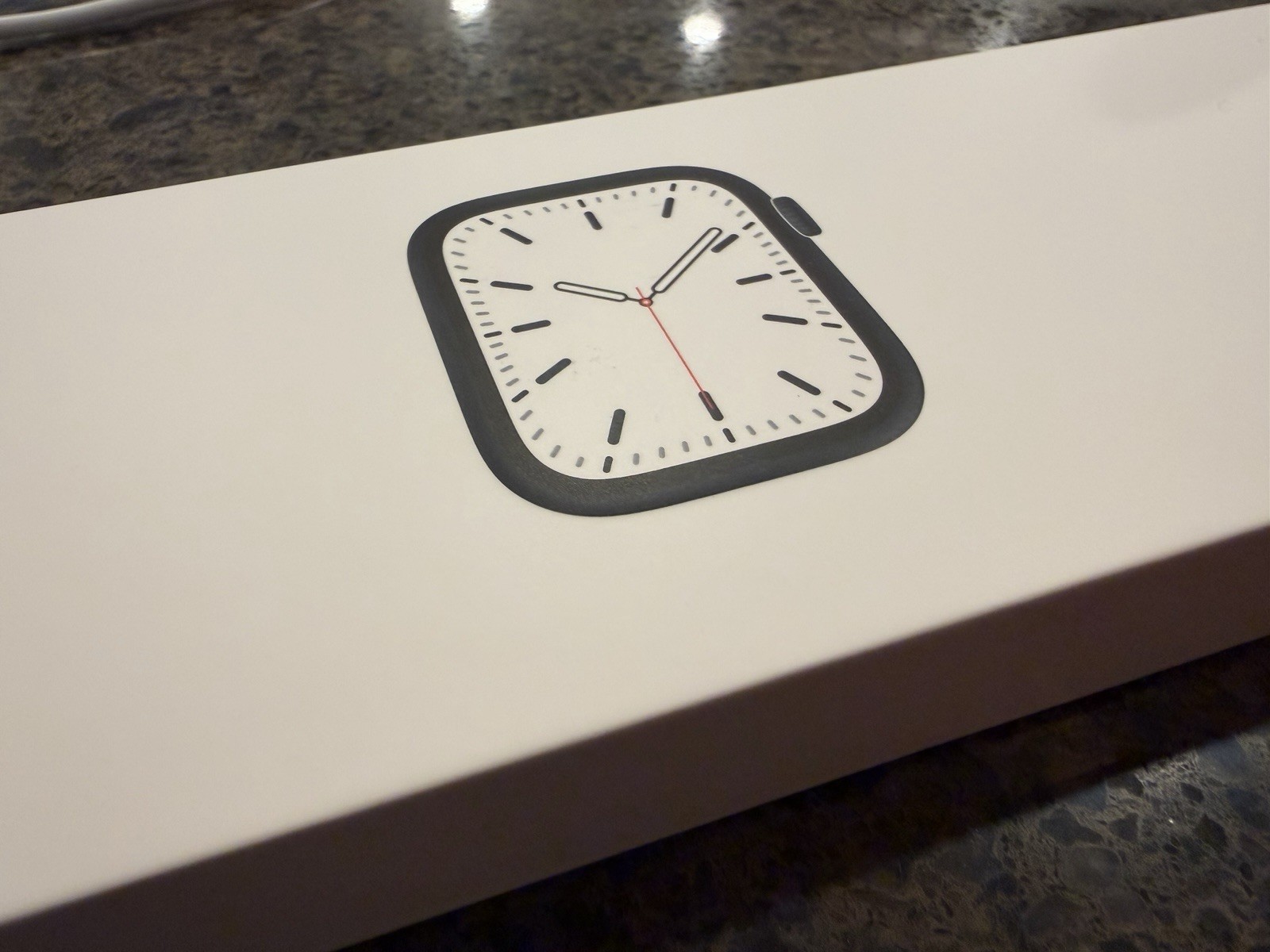 Apple Watch Series 7 45mm GPS 32GB Water-Resistant Black Aluminum, Band