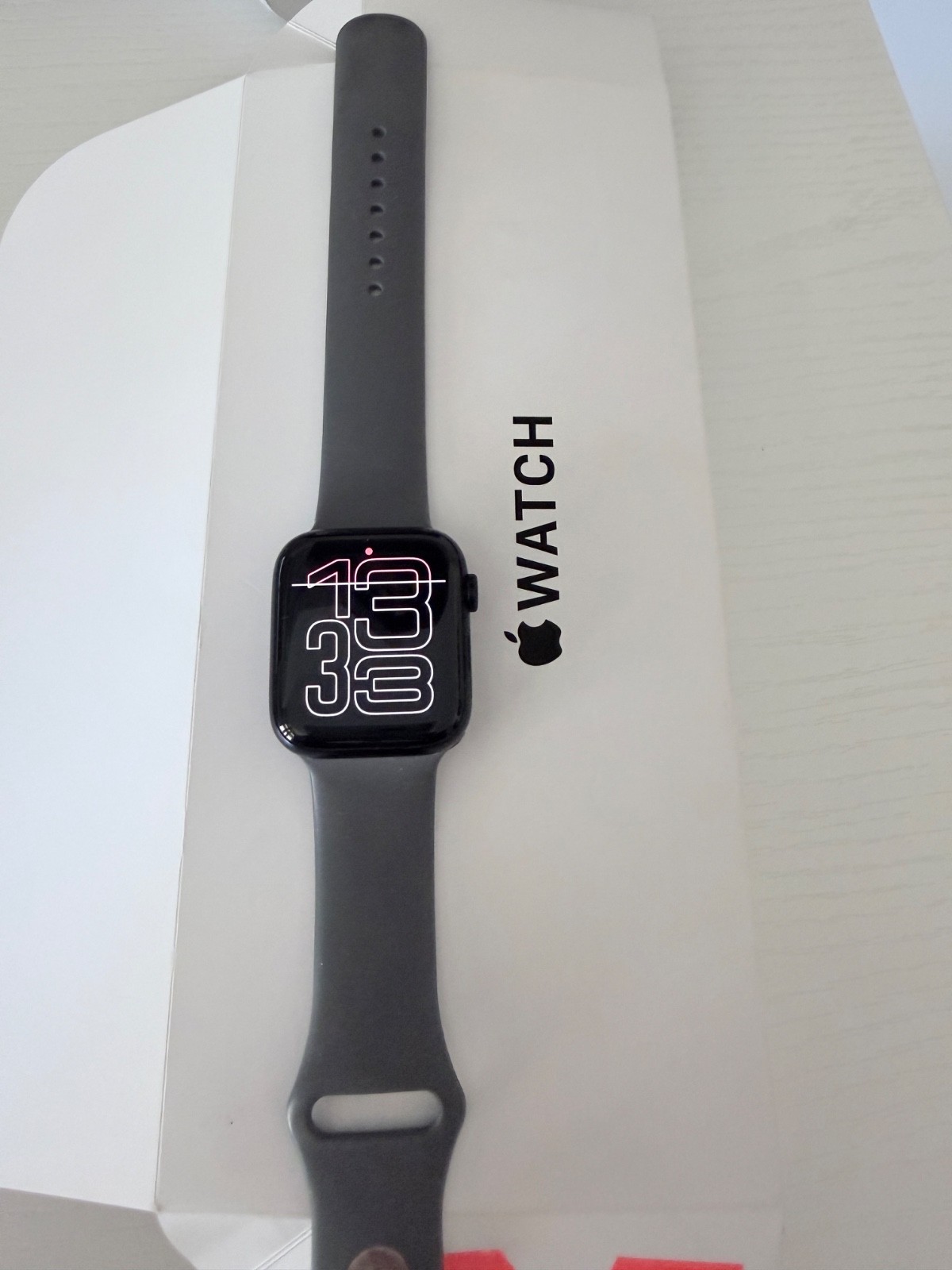 Apple Watch SE GPS 44mm Silver 2nd Gen Sport Band MNK23TY/A