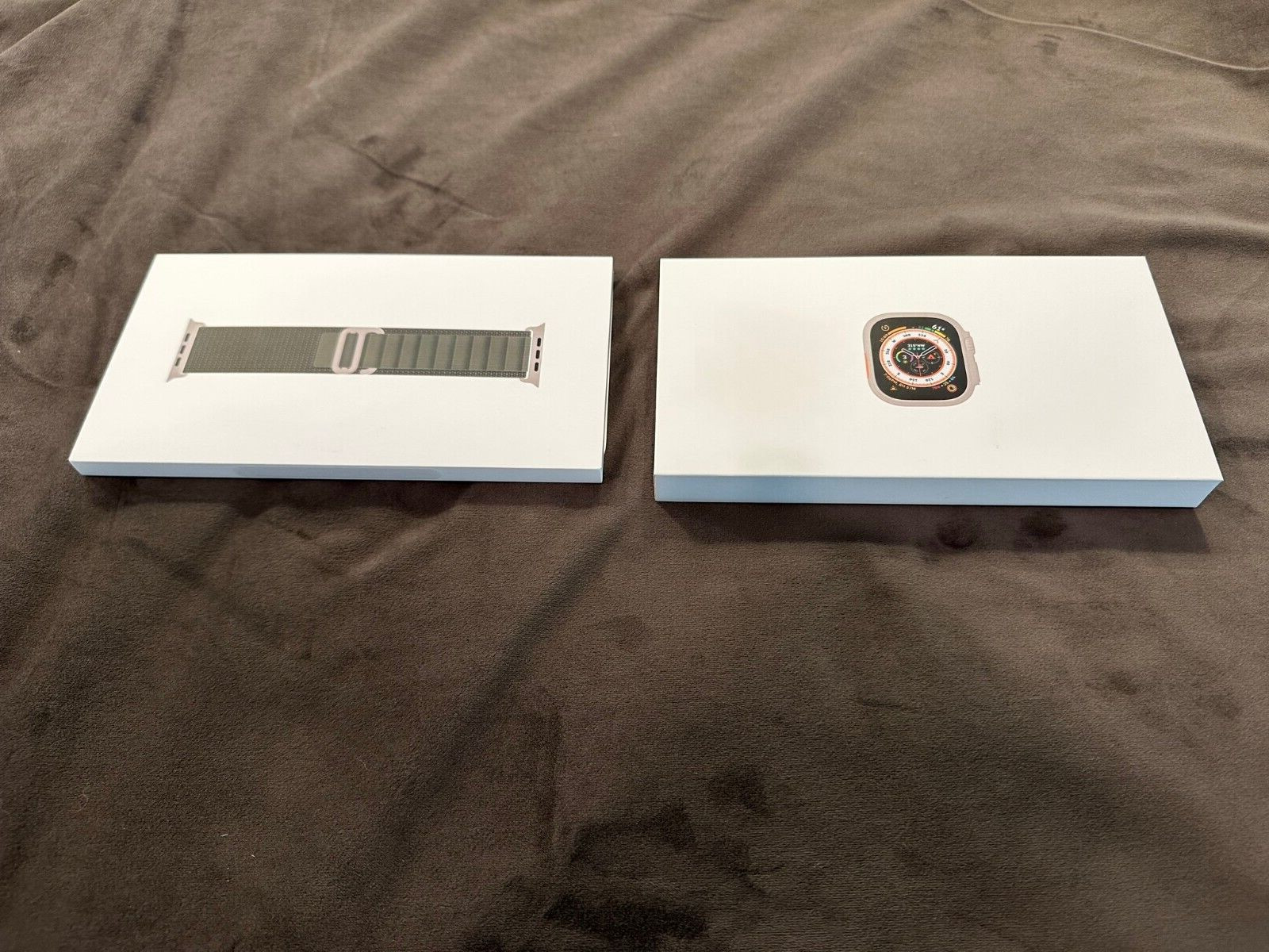 EXCELLENT – Apple Watch Ultra 49mm Green Alpine Loop – Original Box!