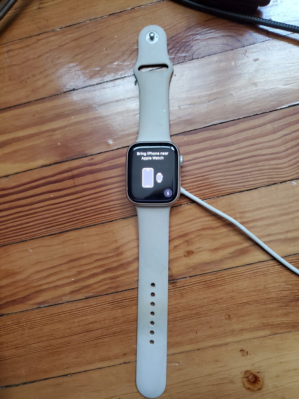 Apple Smart Watch Series 9 GPS + LTE 45mm Screen Tested/Works