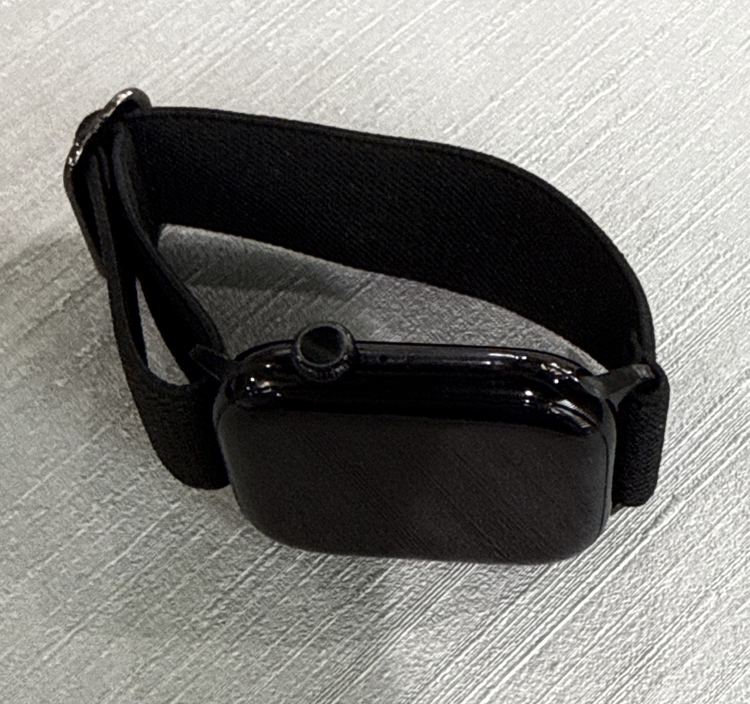 Apple Watch Series 10 46mm Black Aluminum Black Loop Band GPS LTE Broken Crown