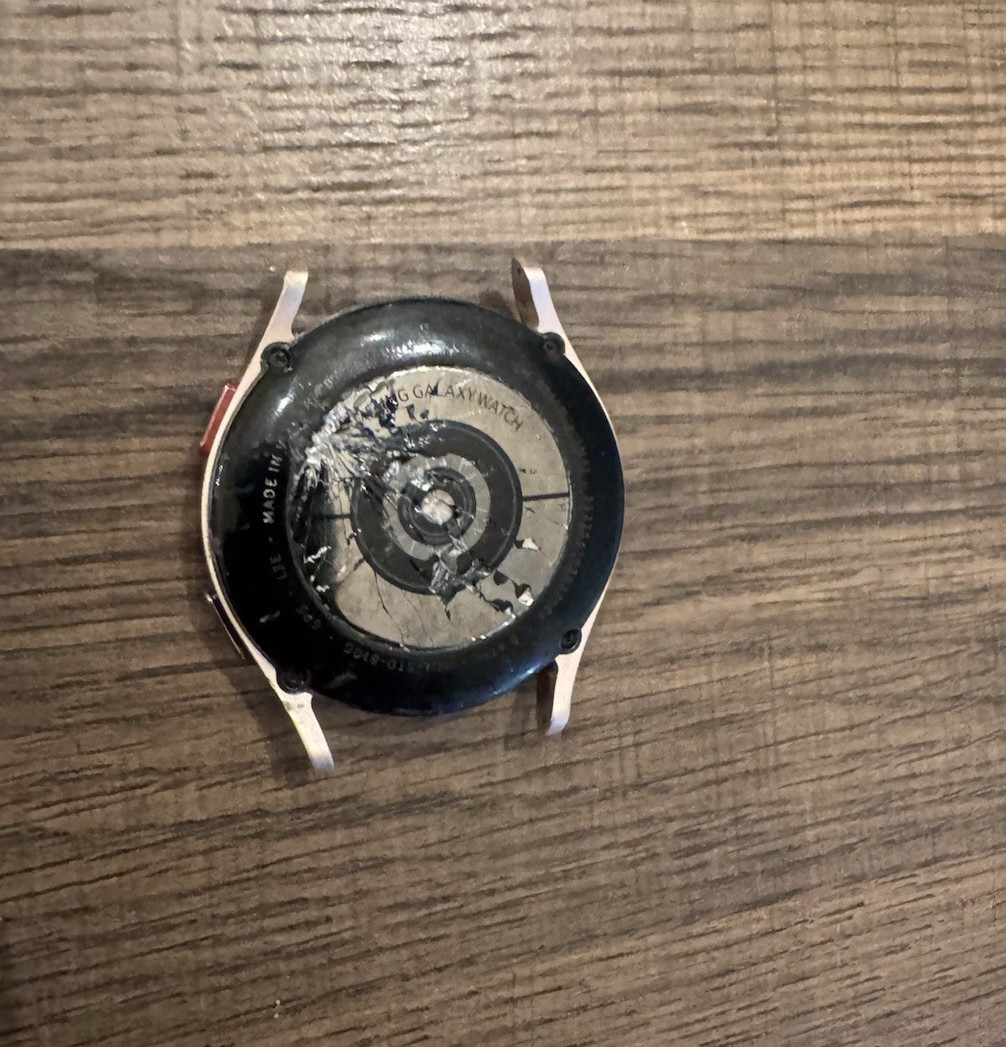 Samsung Galaxy Watch 4 SM-R865U Silver 40mm (LTE) Unlocked (BAD LCD)
