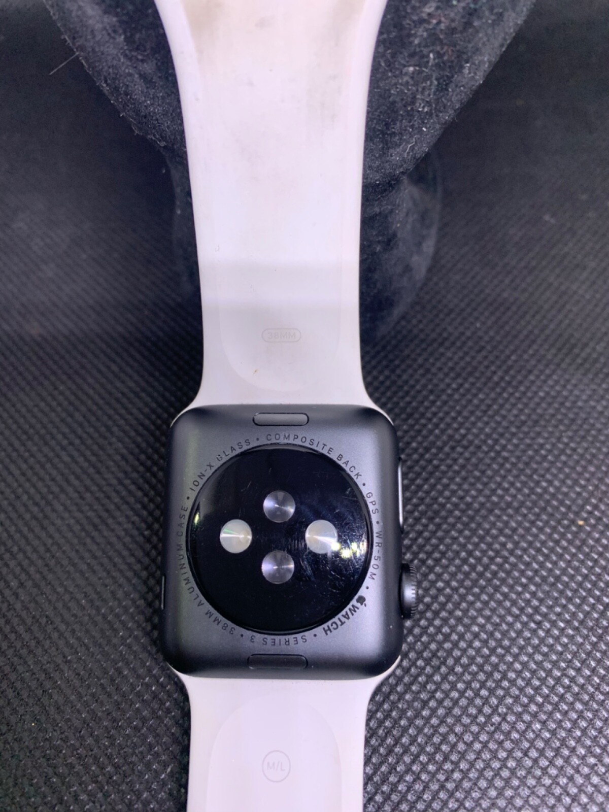 apple watch series 3 38mm aluminum case 10n-x glass composite back wr 50m