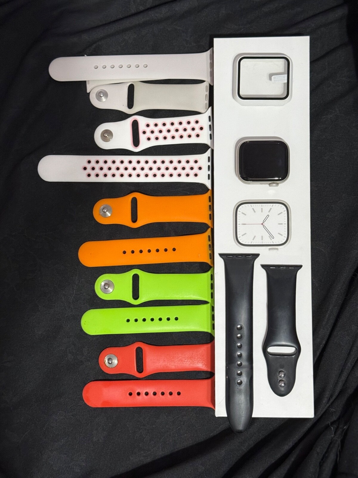 Apple Watch Series 7 41mm Aluminum Case with multiple Sport Bands