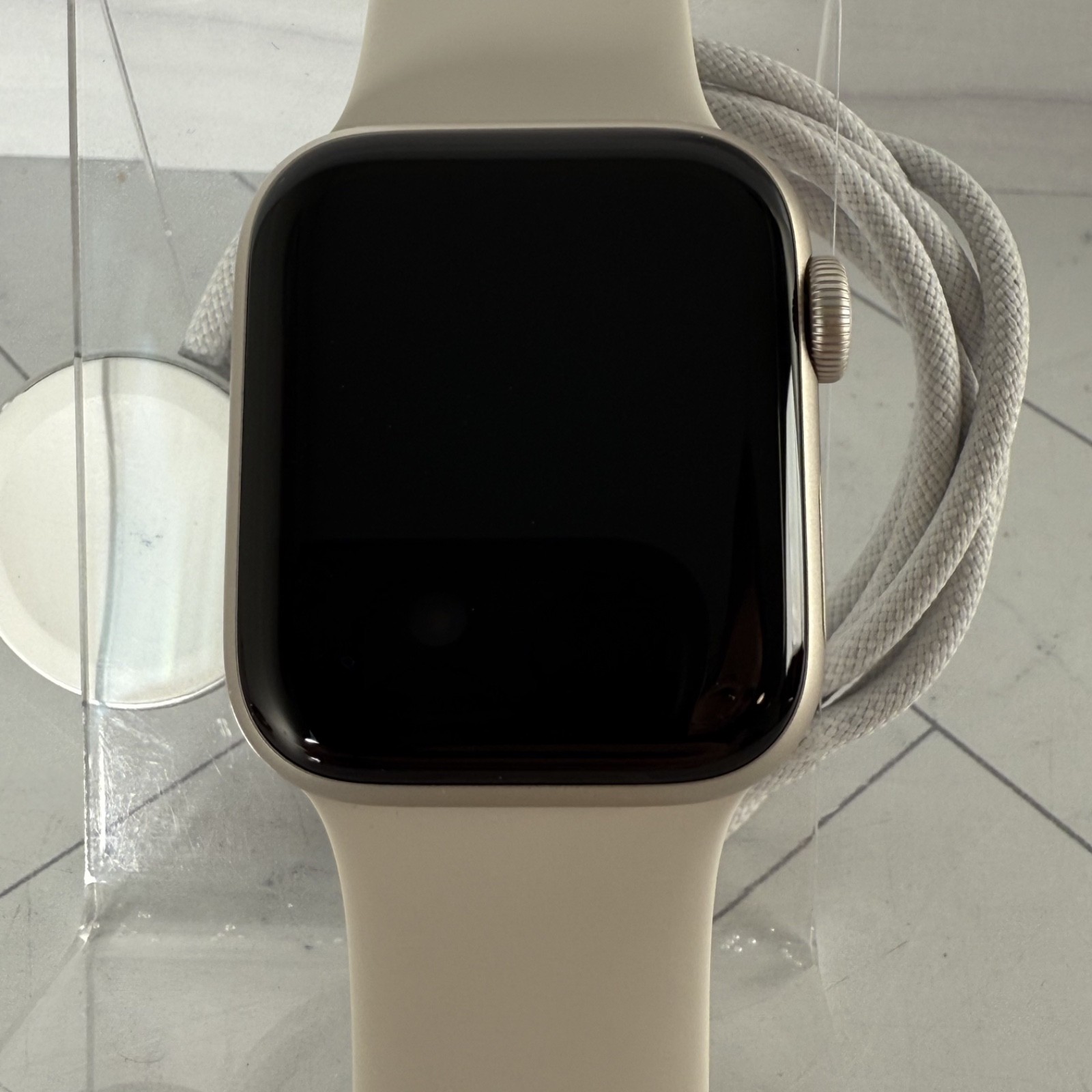 Apple Watch SE 3rd Gen A3326 WiFi + GPS Cellular Unlocked 40mm Starlight #H251
