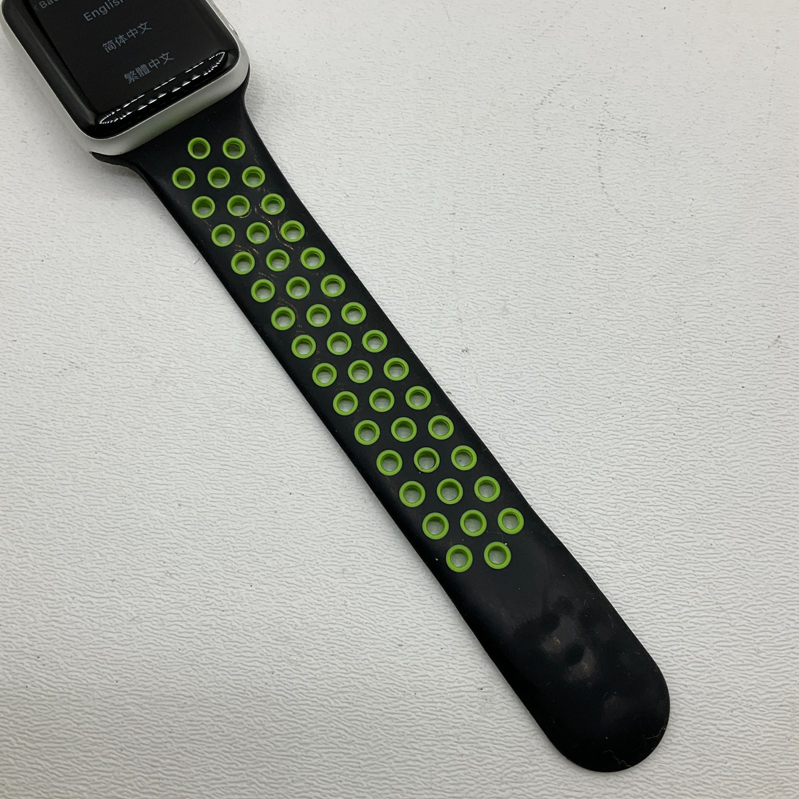 Apple Watch Series 2 GPS 42MM Silver Aluminum Case A1758 with Strap